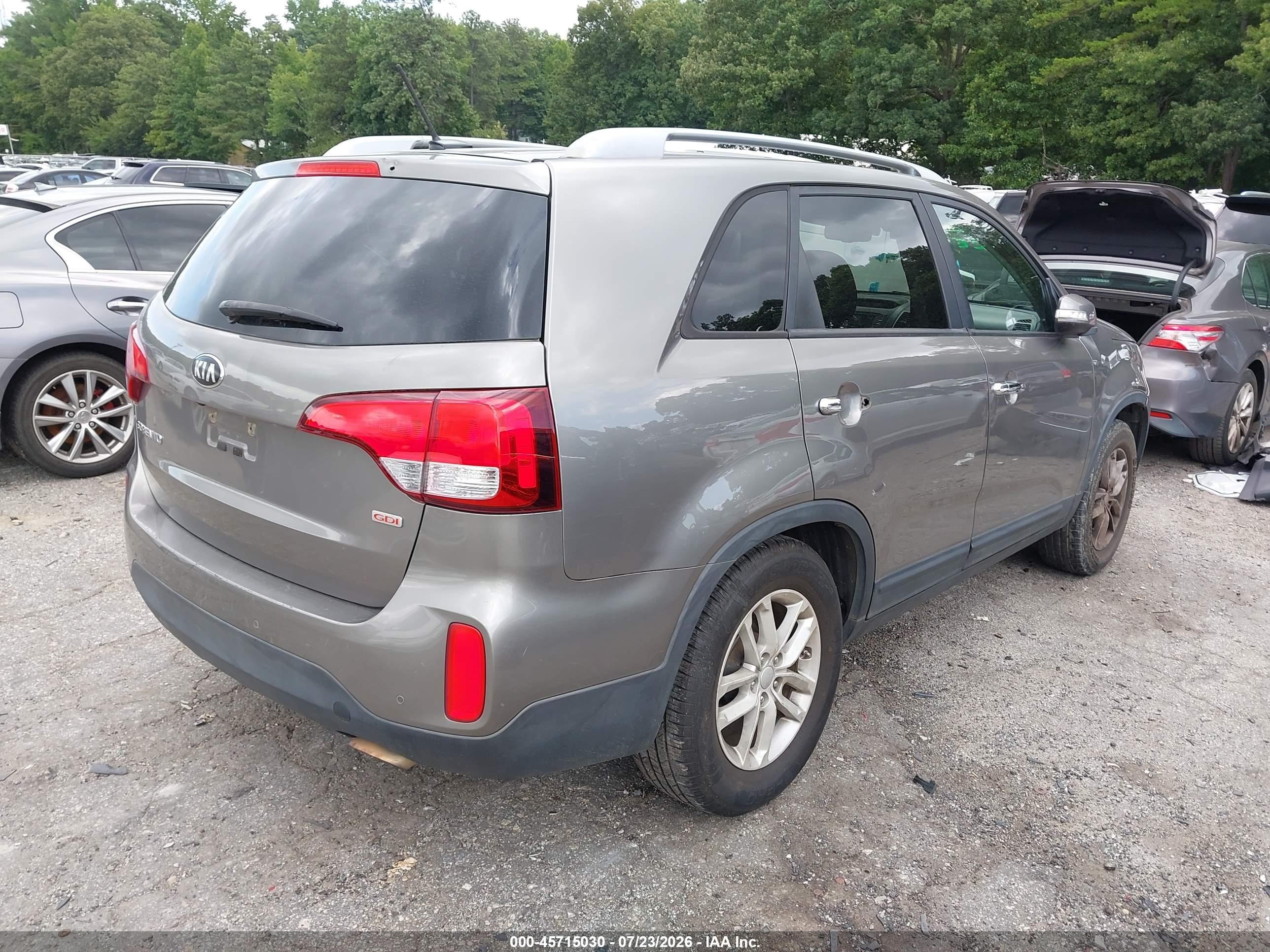 2015 Kia Sorento Lx Gray vin: 5XYKT3A60FG557594