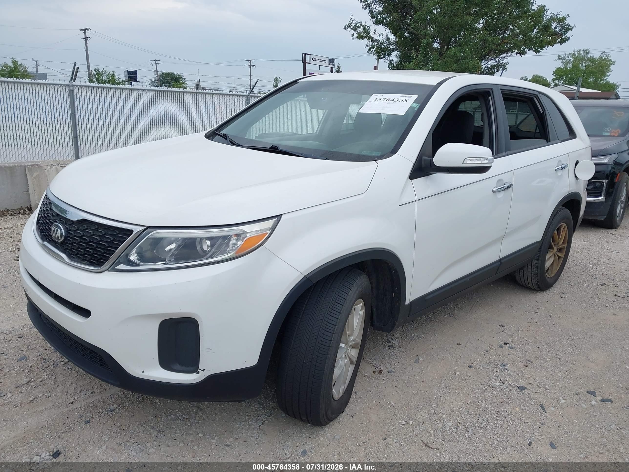 2015 Kia Sorento Lx White vin: 5XYKT3A60FG577232