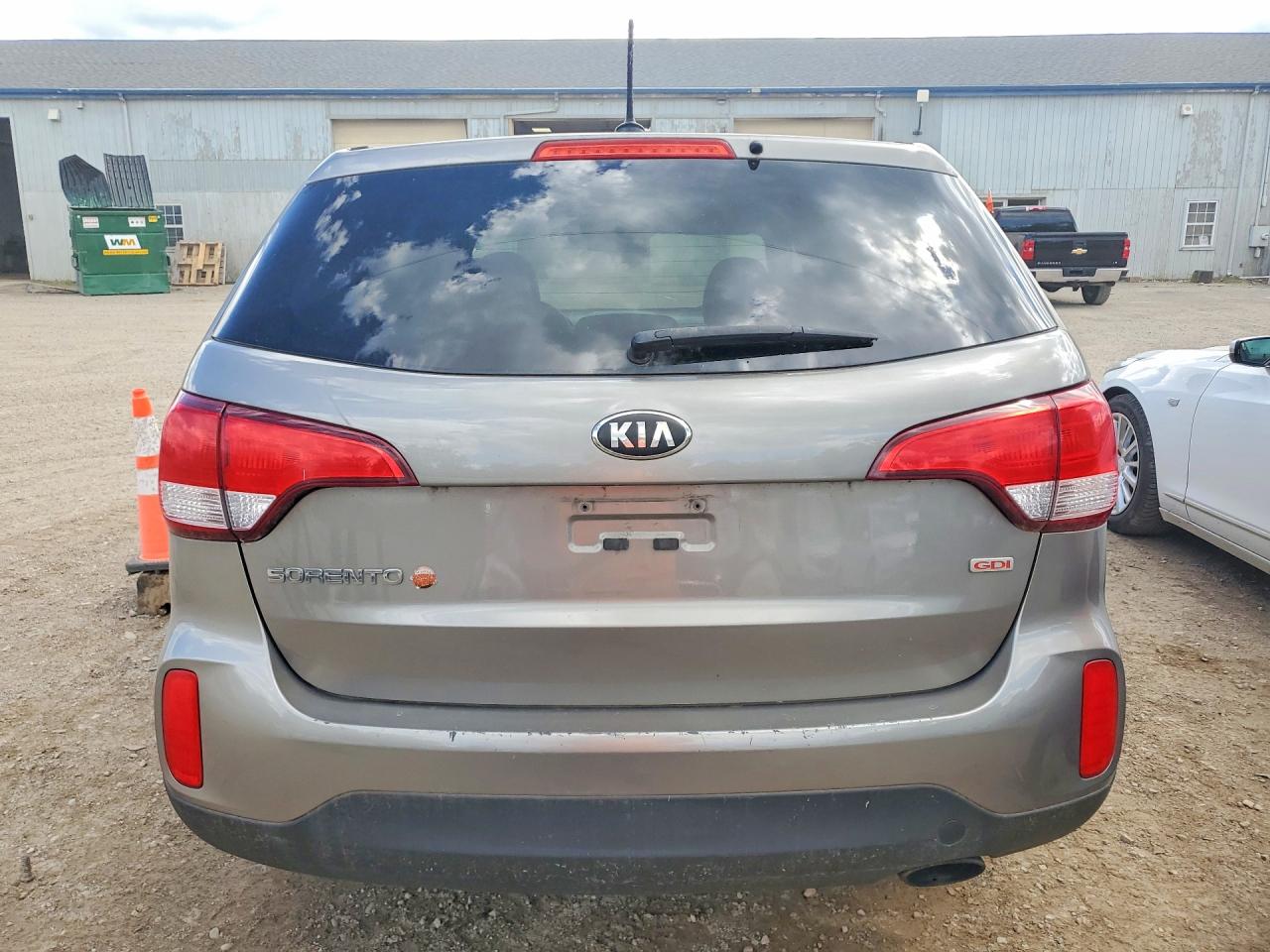 2015 Kia Sorento Lx Gray vin: 5XYKT3A60FG629622