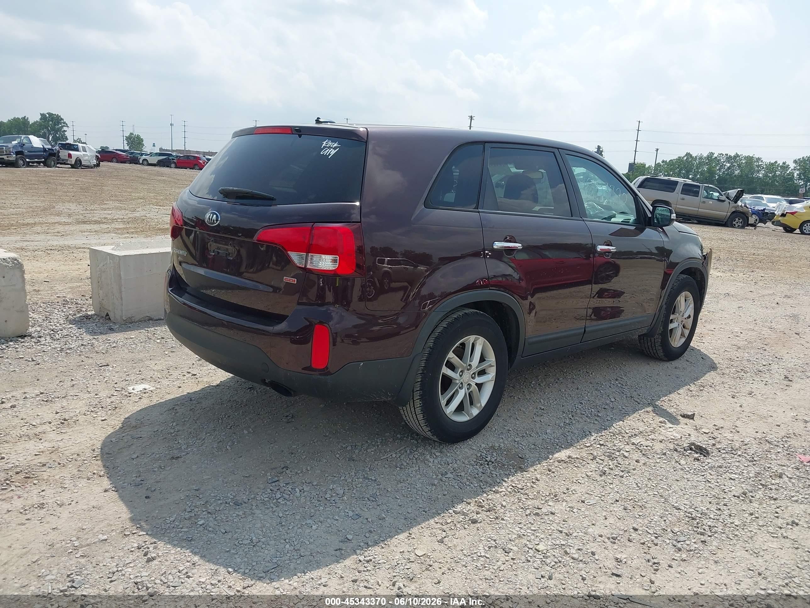 2015 Kia Sorento Lx Burgundy vin: 5XYKT3A60FG643827