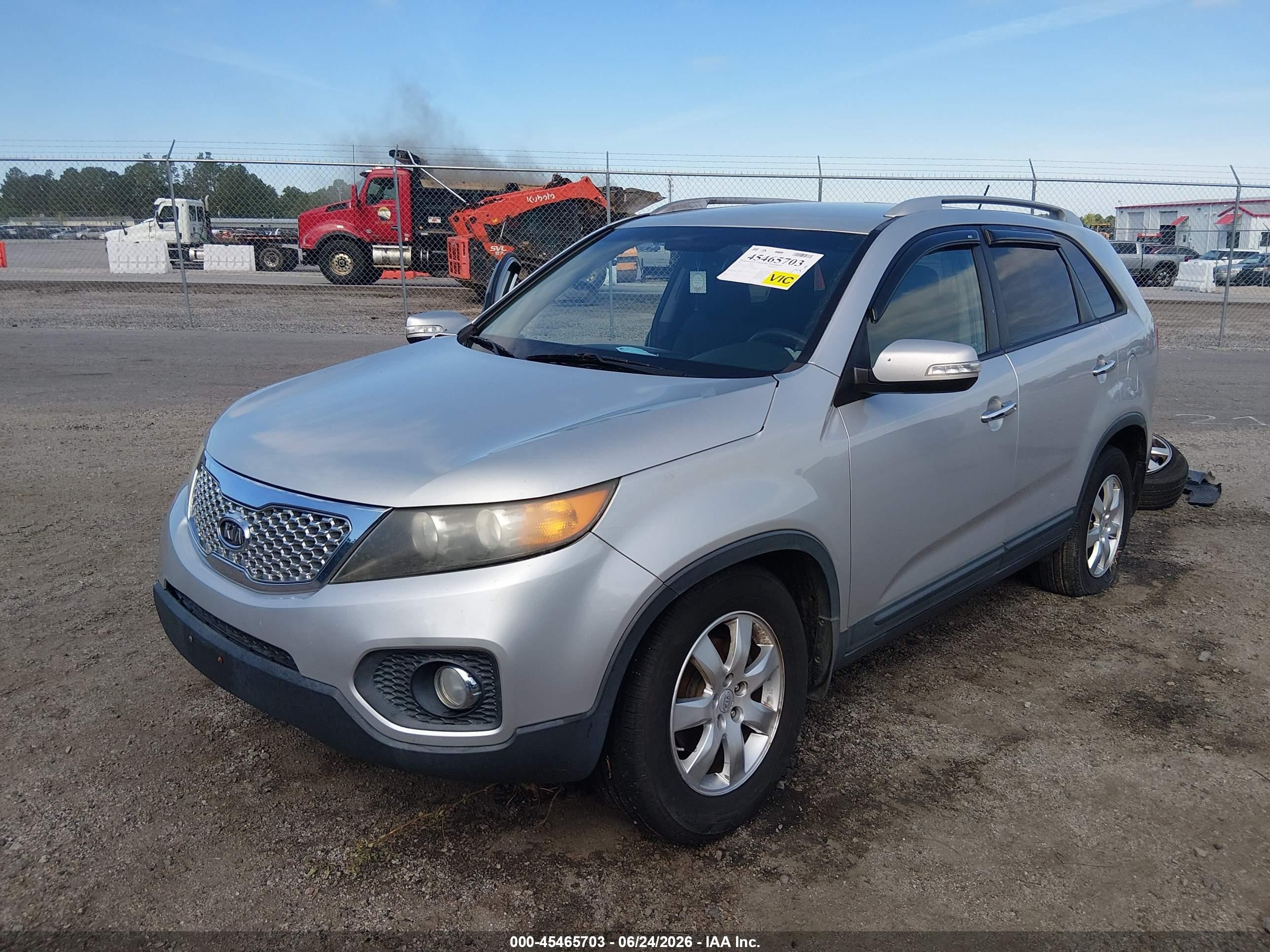 2012 Kia Sorento Lx Silver vin: 5XYKT3A61CG205202