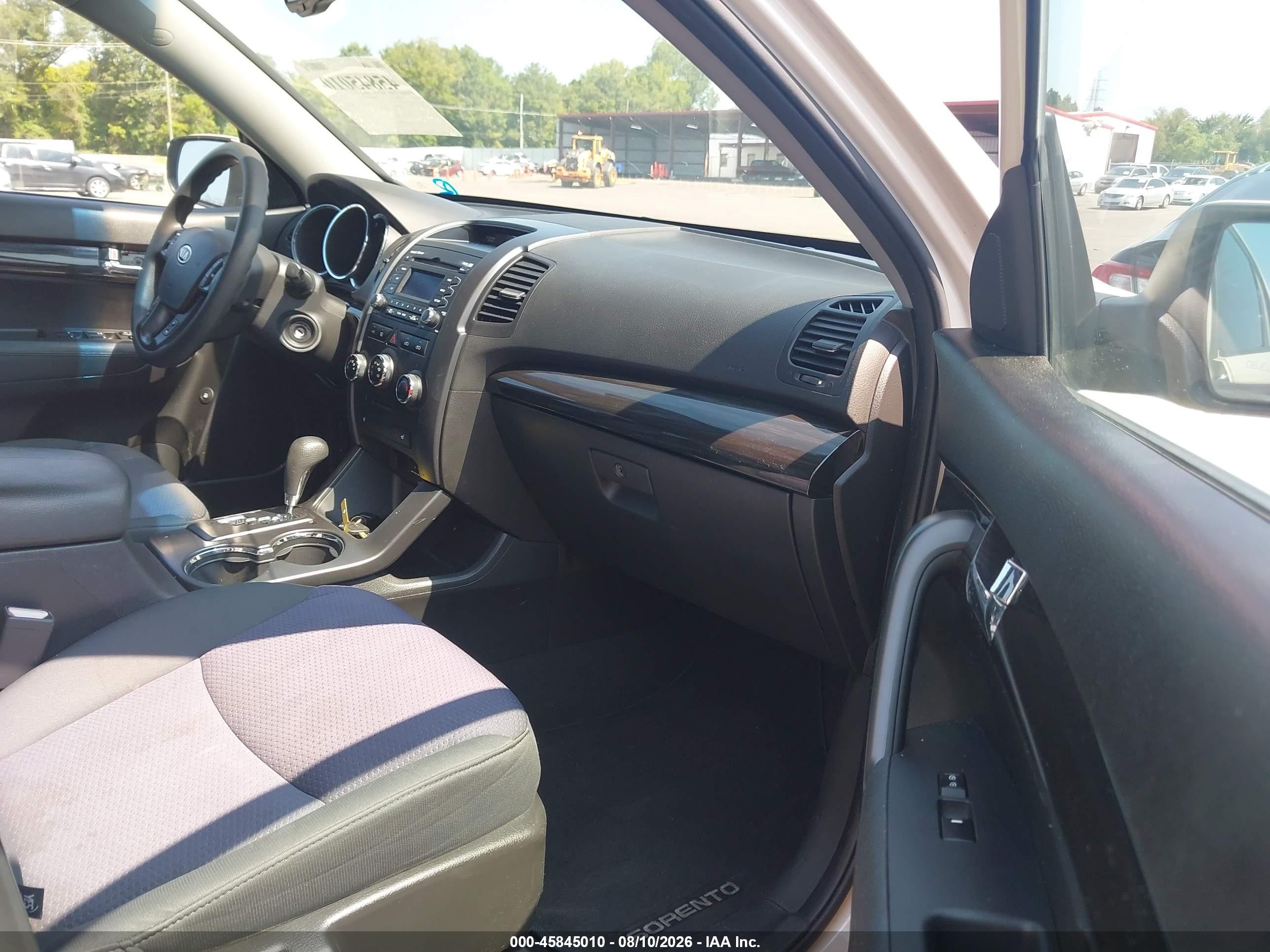 2012 Kia Sorento Lx Tan vin: 5XYKT3A61CG218029
