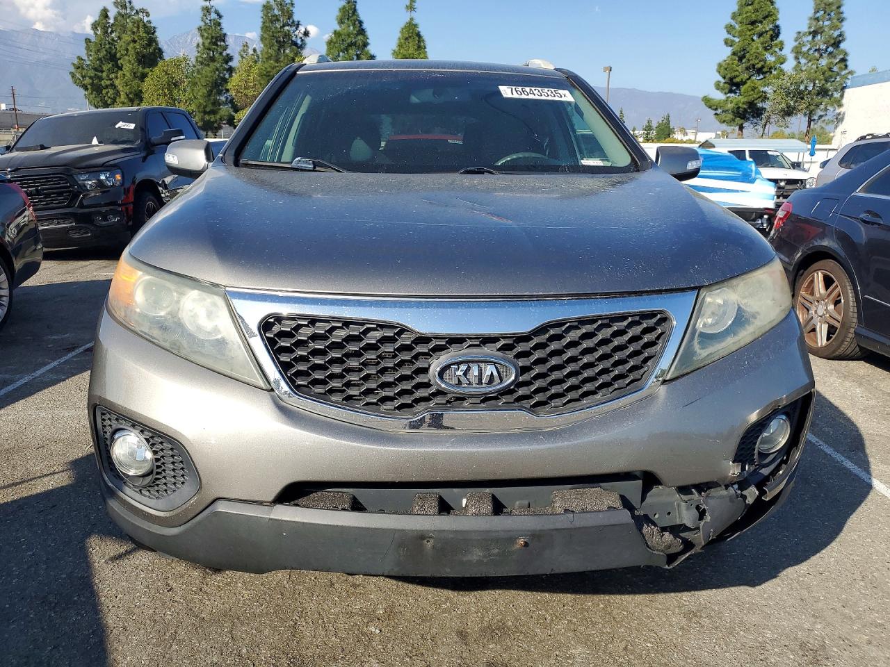 2013 Kia Sorento Lx Silver vin: 5XYKT3A61DG313787