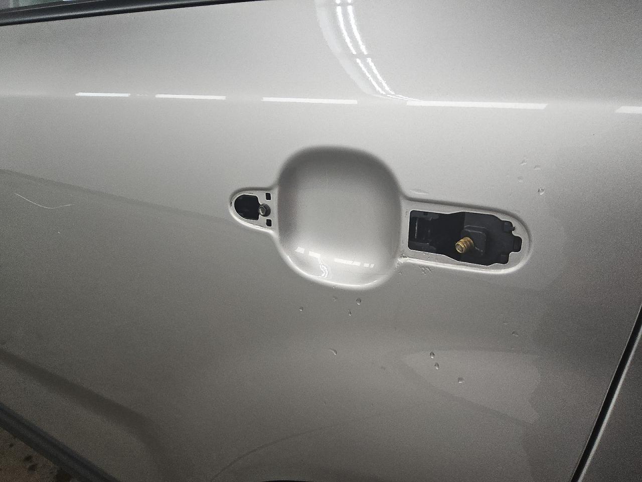 2013 Kia Sorento Lx Silver vin: 5XYKT3A61DG345719 Damage: Left Rear Door Handle, Missing, Replacement Required