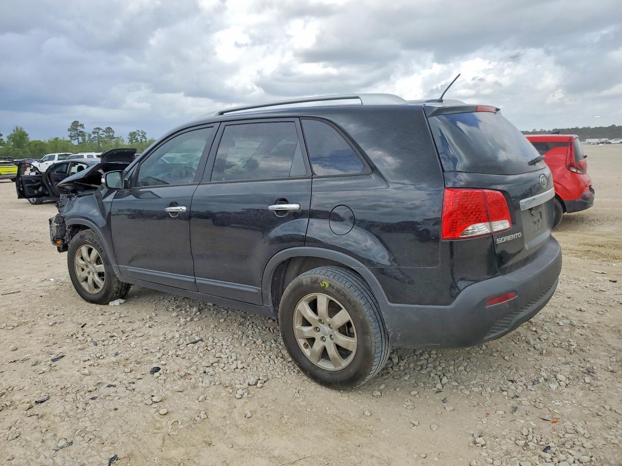 2013 Kia Sorento Lx Black vin: 5XYKT3A61DG415235