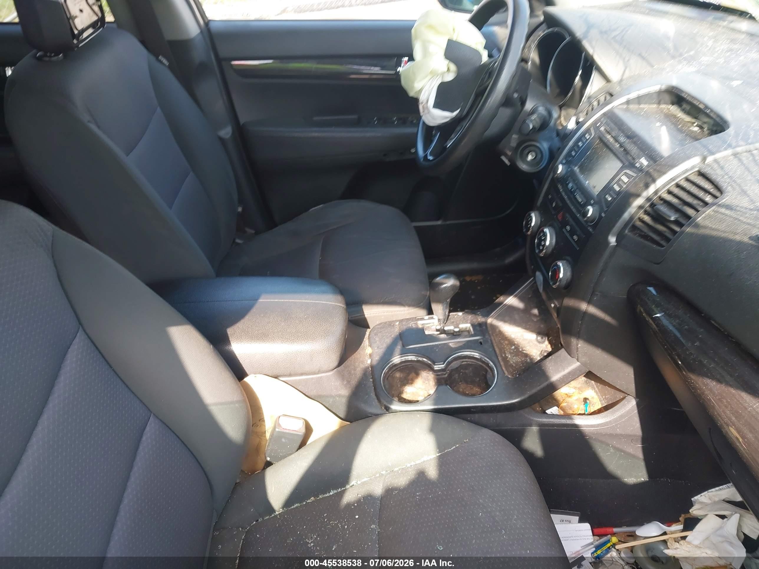 2013 Kia Sorento Lx Black vin: 5XYKT3A61DG416417