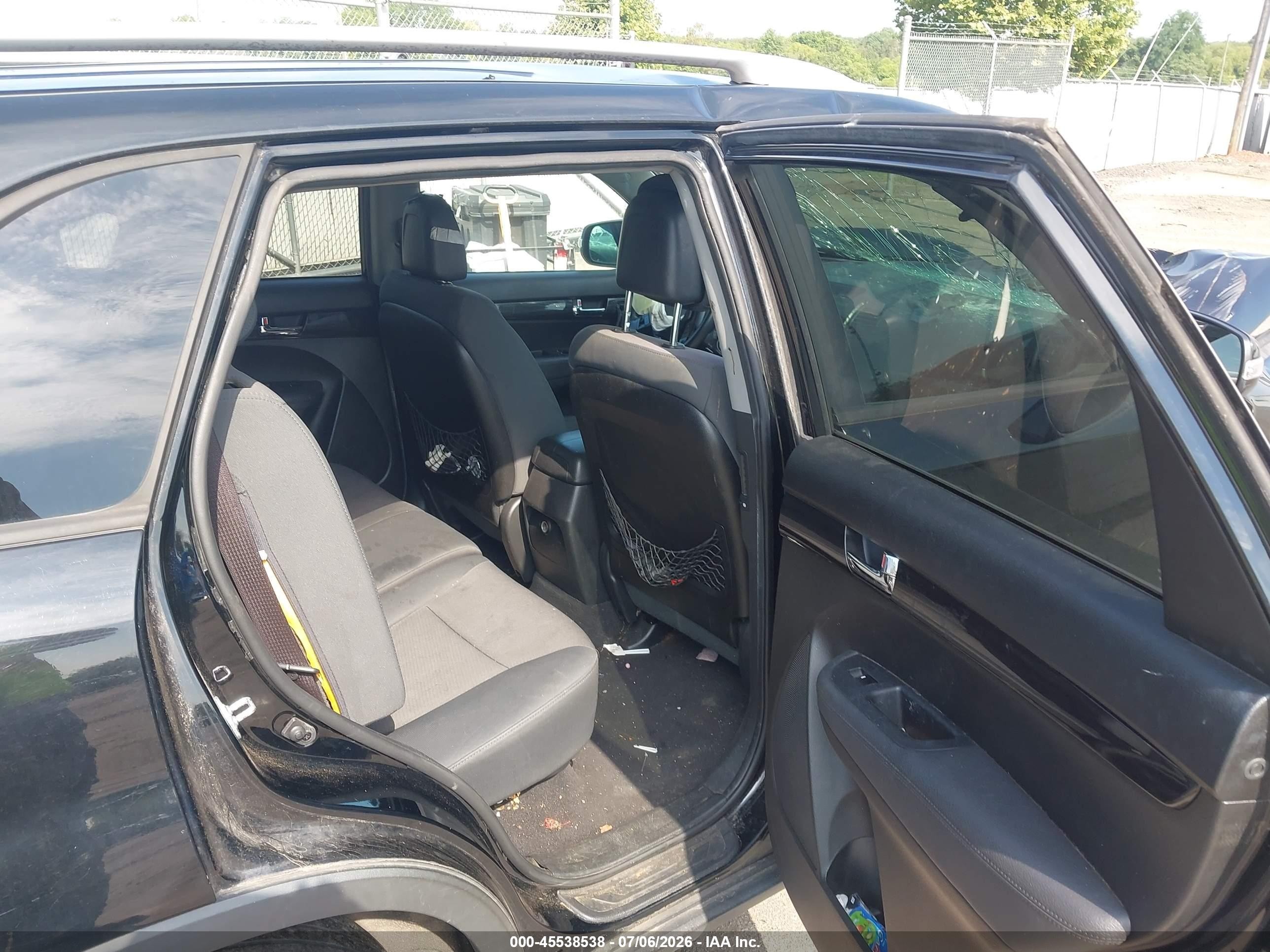 2013 Kia Sorento Lx Black vin: 5XYKT3A61DG416417