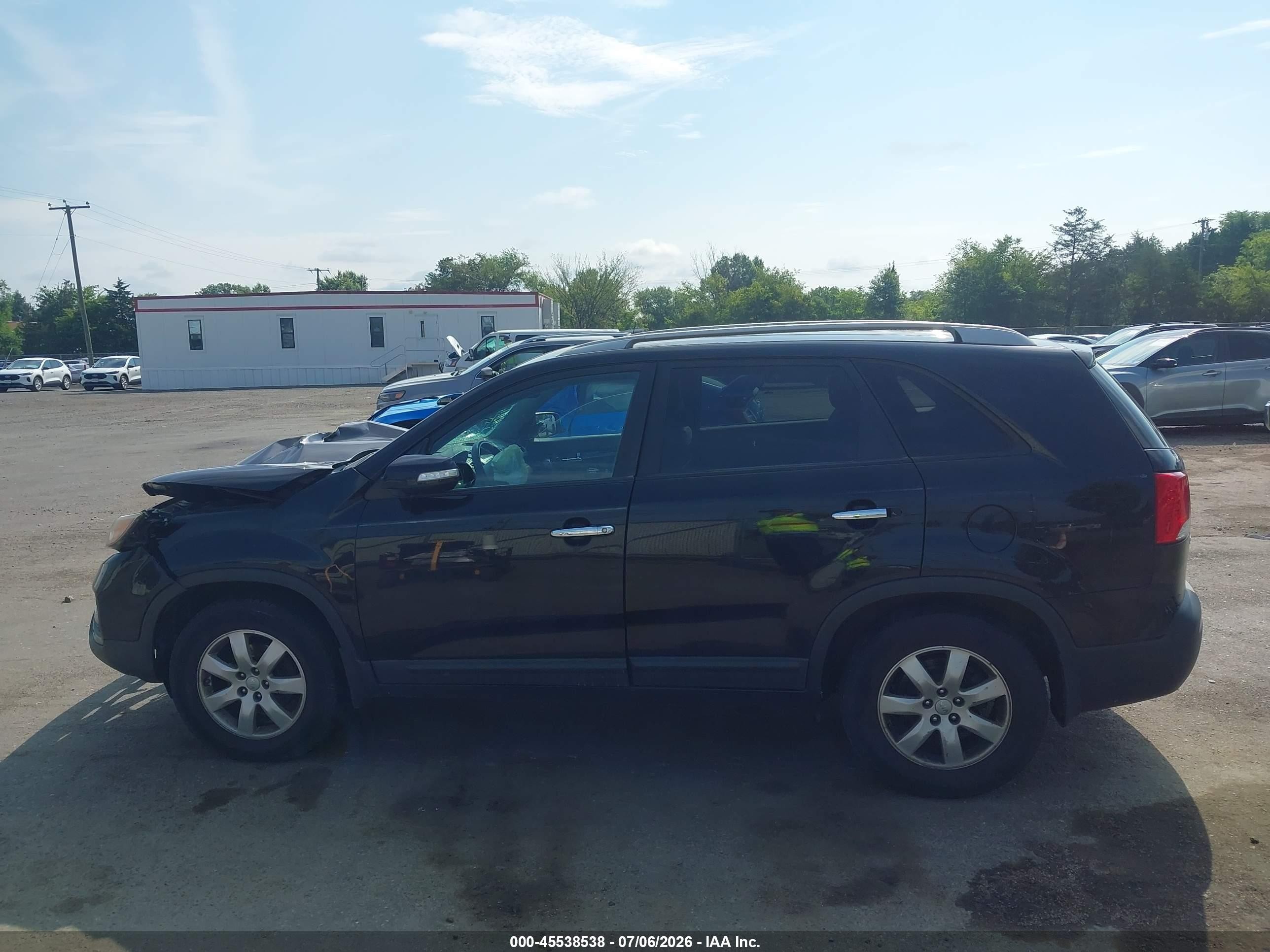 2013 Kia Sorento Lx Black vin: 5XYKT3A61DG416417