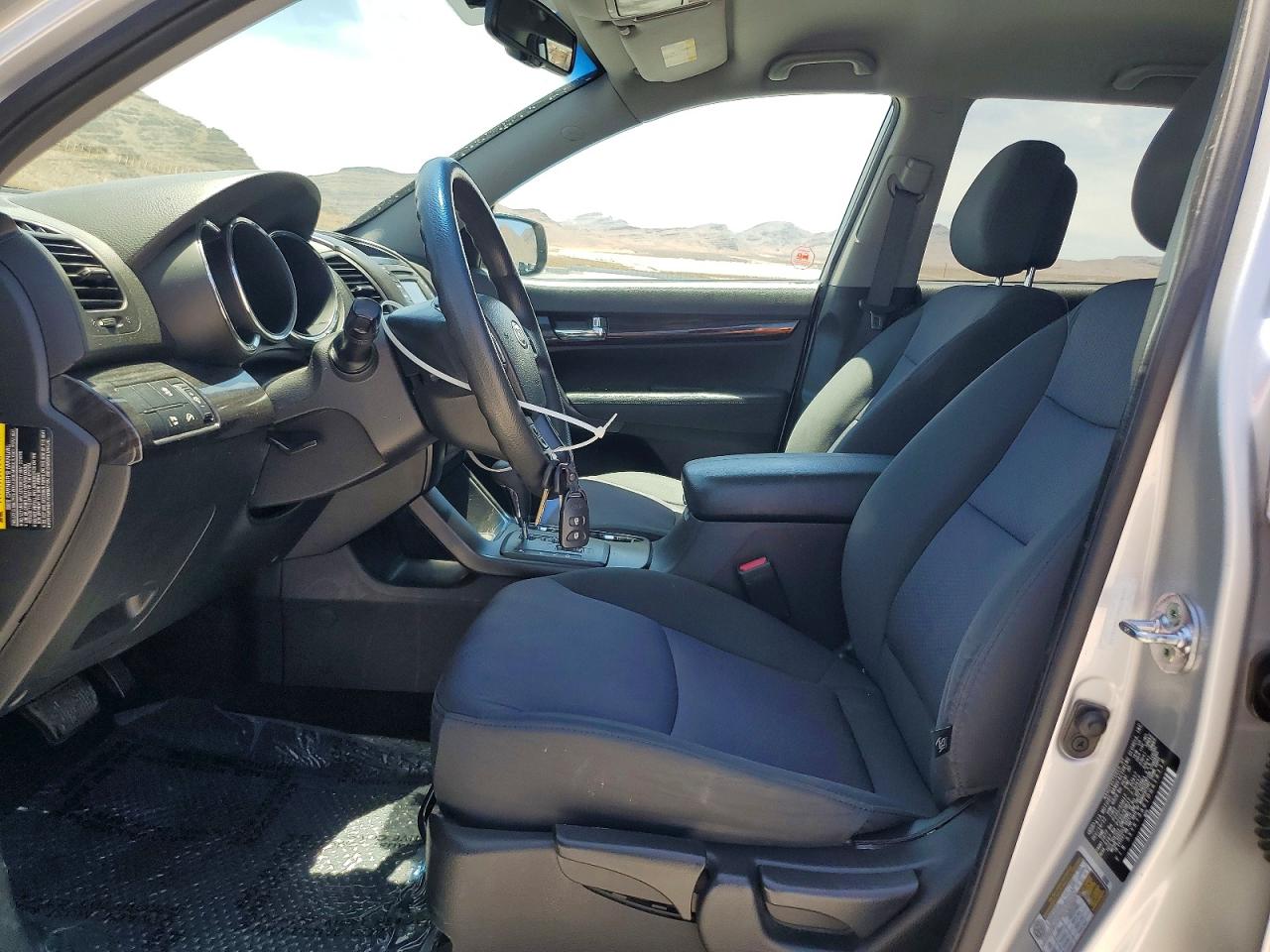 2013 Kia Sorento Lx Silver vin: 5XYKT3A61DG418118