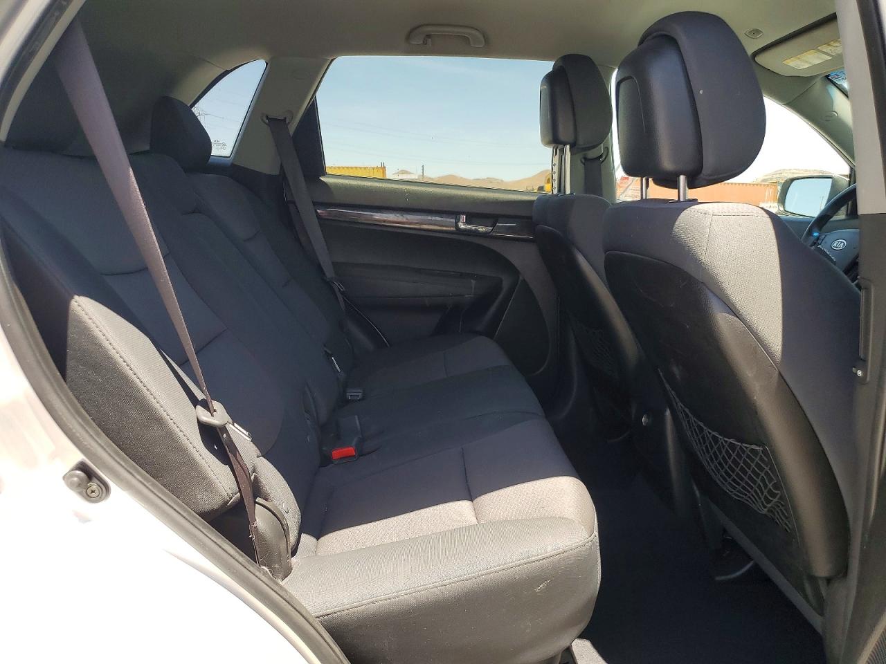 2013 Kia Sorento Lx Silver vin: 5XYKT3A61DG418118
