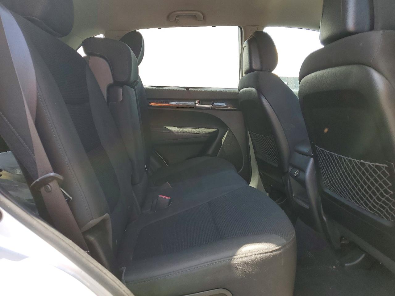 2014 Kia Sorento Lx Silver vin: 5XYKT3A61EG432649