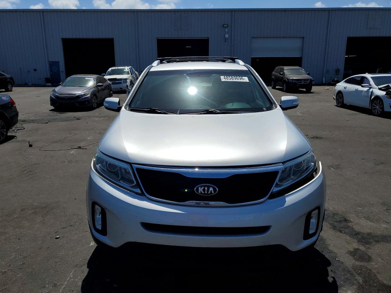 2014 Kia Sorento Lx Silver vin: 5XYKT3A61EG432649