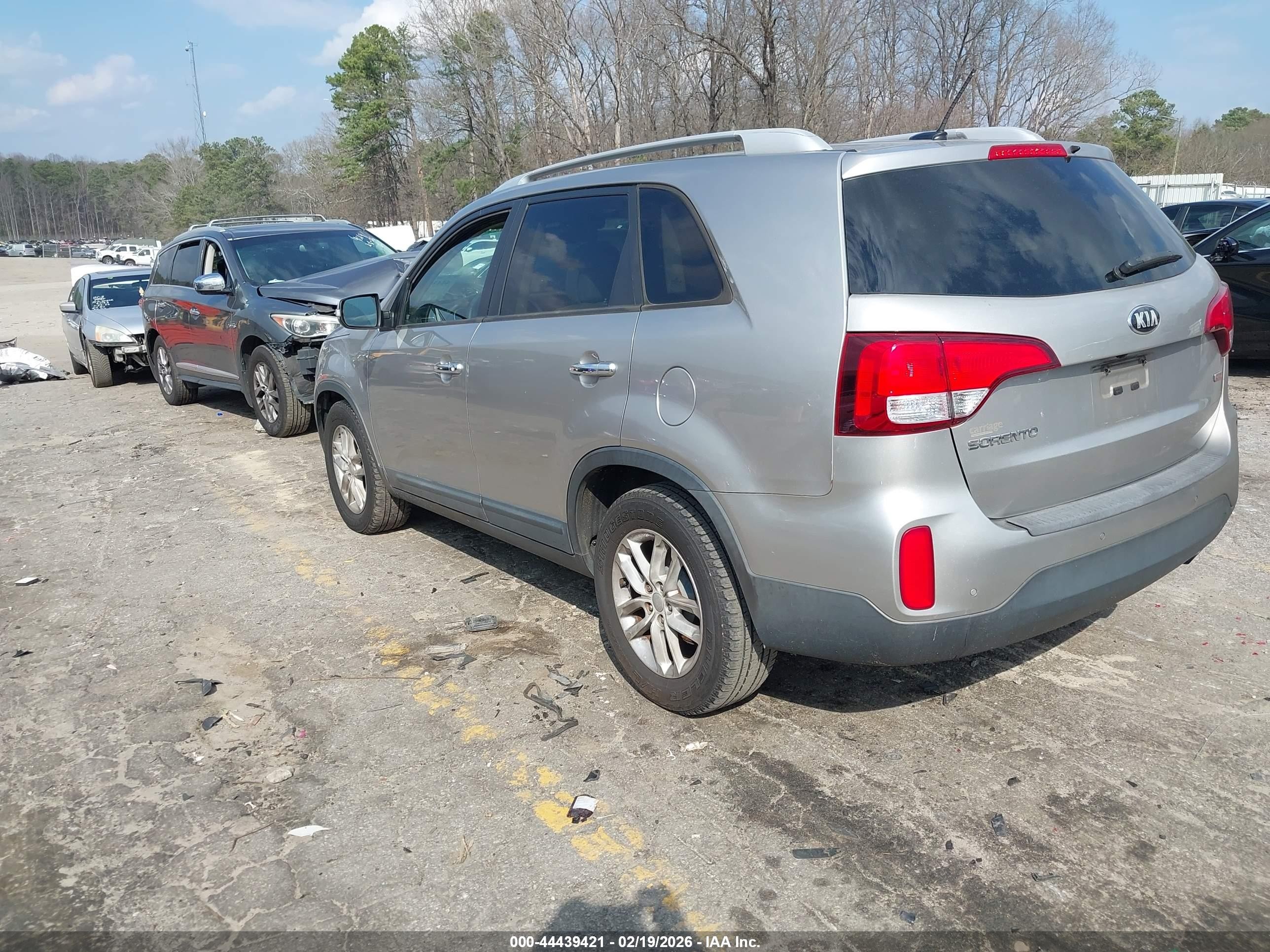 2015 Kia Sorento Lx Gray vin: 5XYKT3A61FG553182