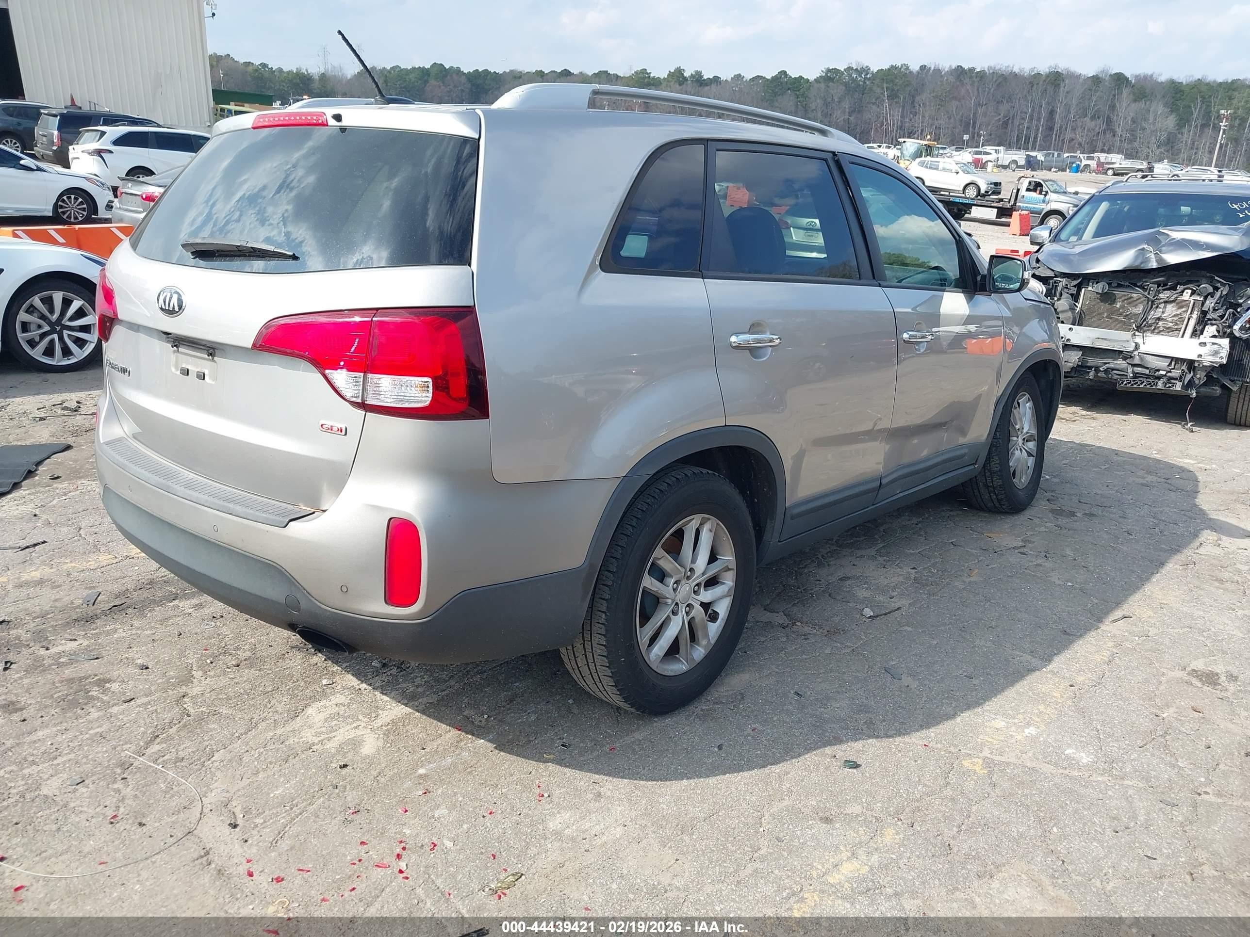 2015 Kia Sorento Lx Gray vin: 5XYKT3A61FG553182