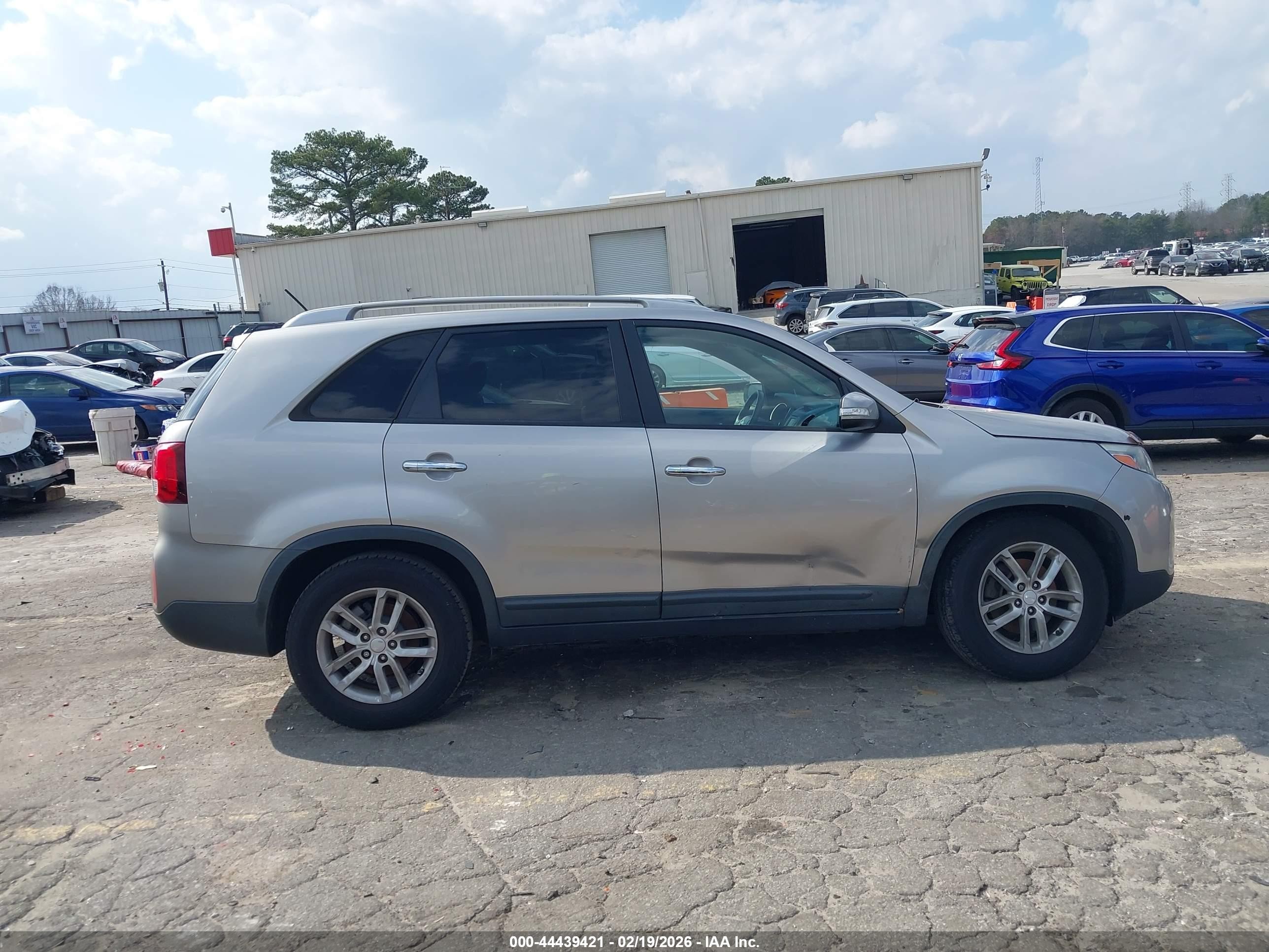2015 Kia Sorento Lx Gray vin: 5XYKT3A61FG553182