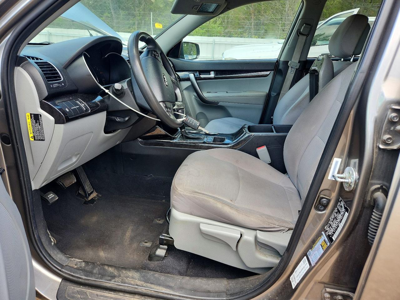 2015 Kia Sorento Lx Tan vin: 5XYKT3A61FG559886