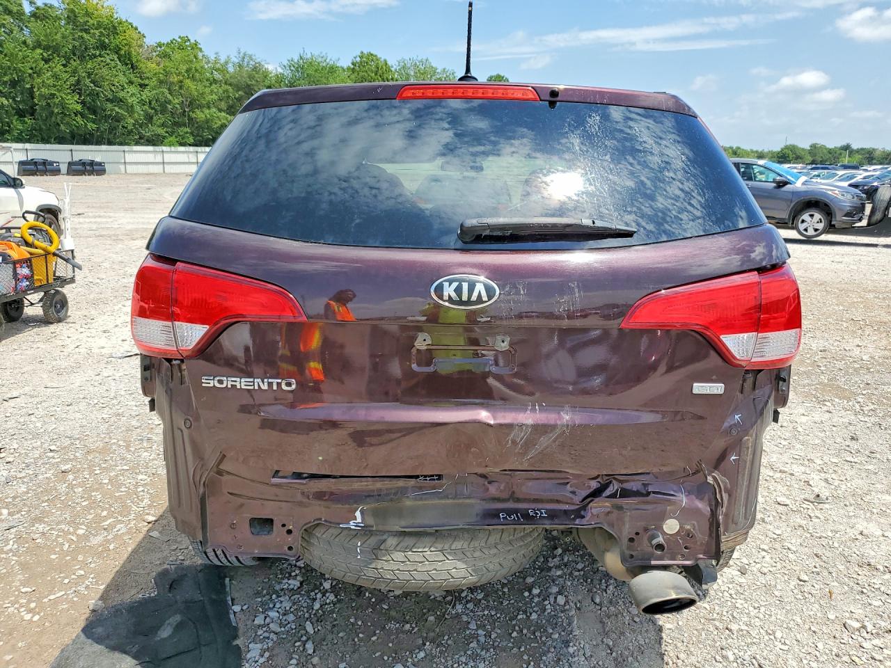 2015 Kia Sorento Lx Burgundy vin: 5XYKT3A61FG588692