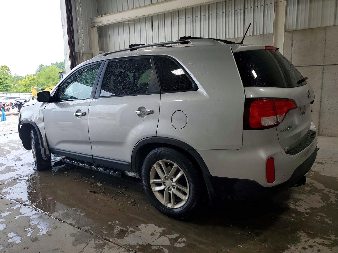 2015 Kia Sorento Lx Silver vin: 5XYKT3A61FG612943