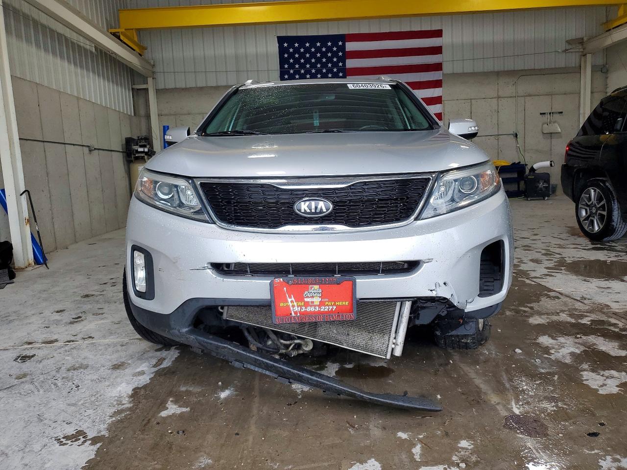 2015 Kia Sorento Lx Silver vin: 5XYKT3A61FG612943