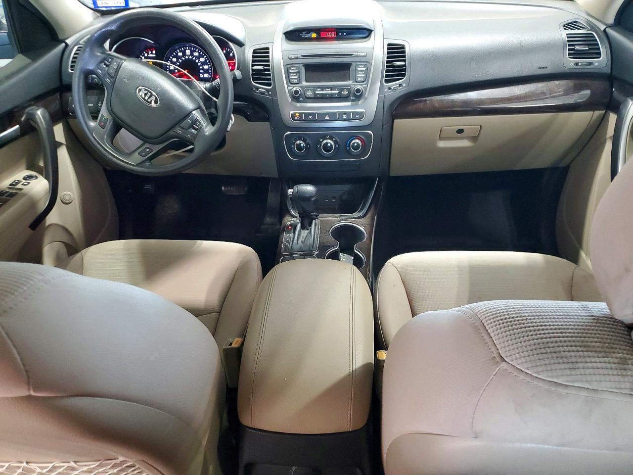 2015 Kia Sorento Lx Silver vin: 5XYKT3A61FG621447
