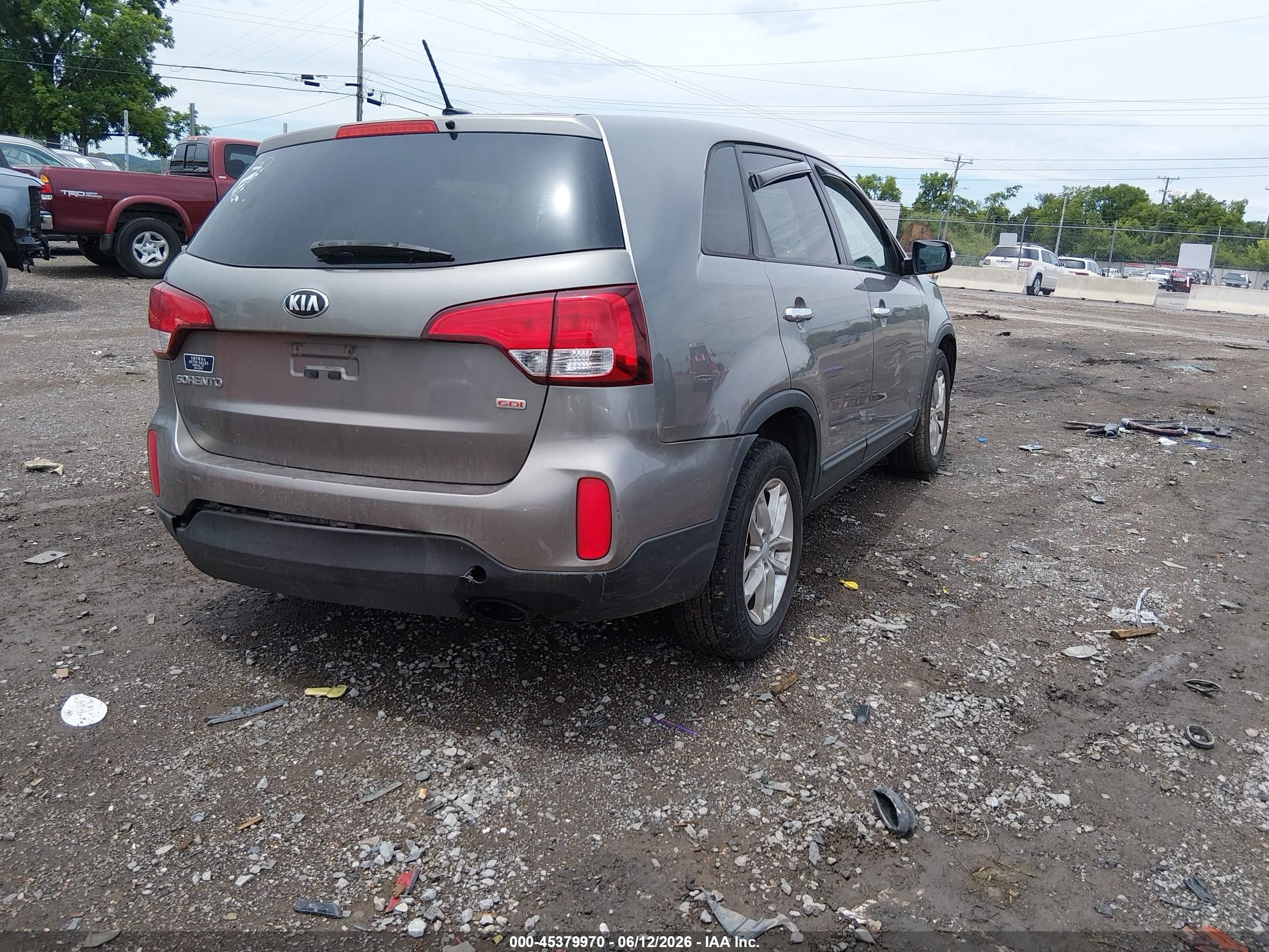 2015 Kia Sorento Lx Champagne vin: 5XYKT3A61FG626468