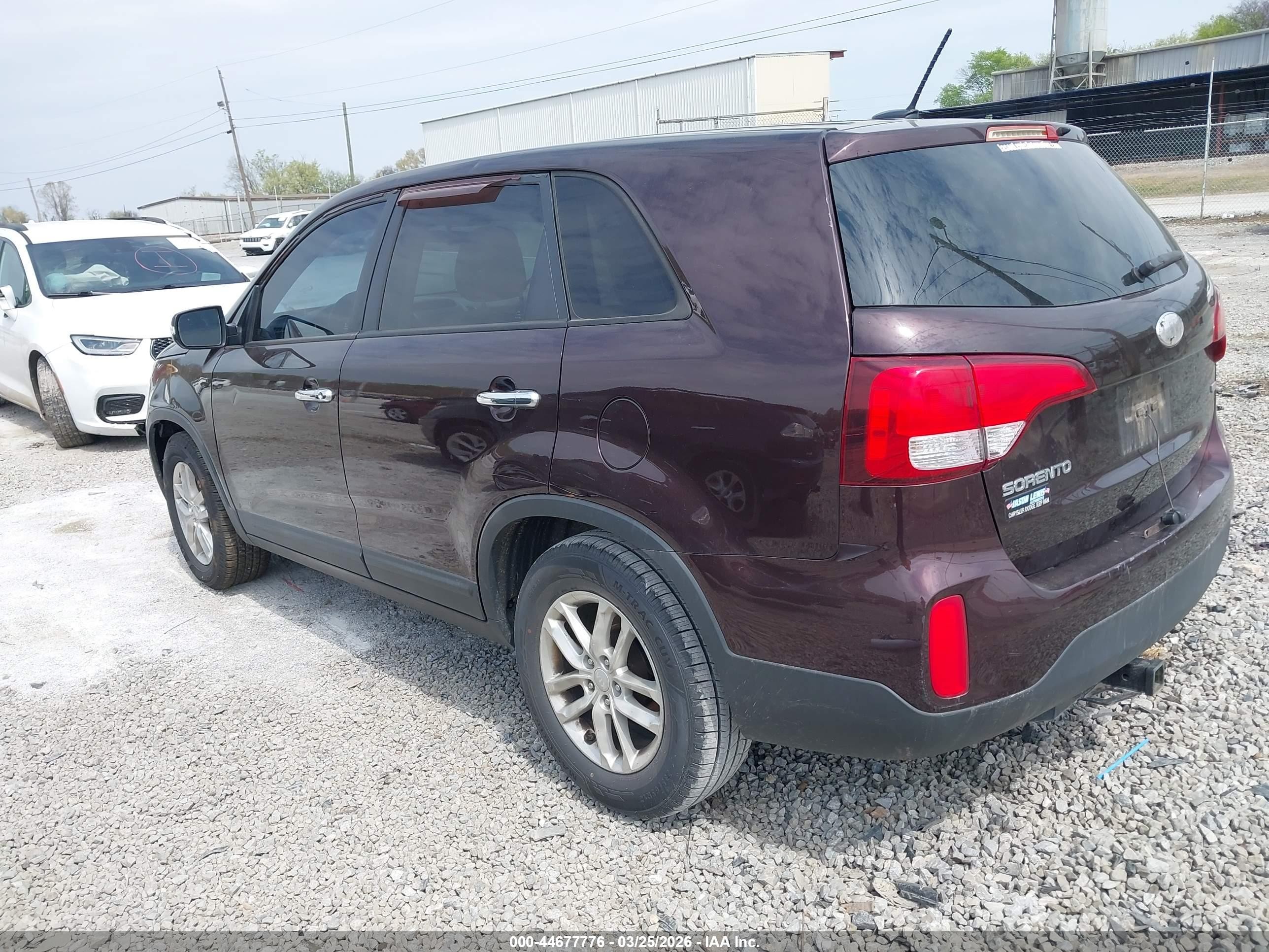 2015 Kia Sorento Lx Maroon vin: 5XYKT3A61FG655534