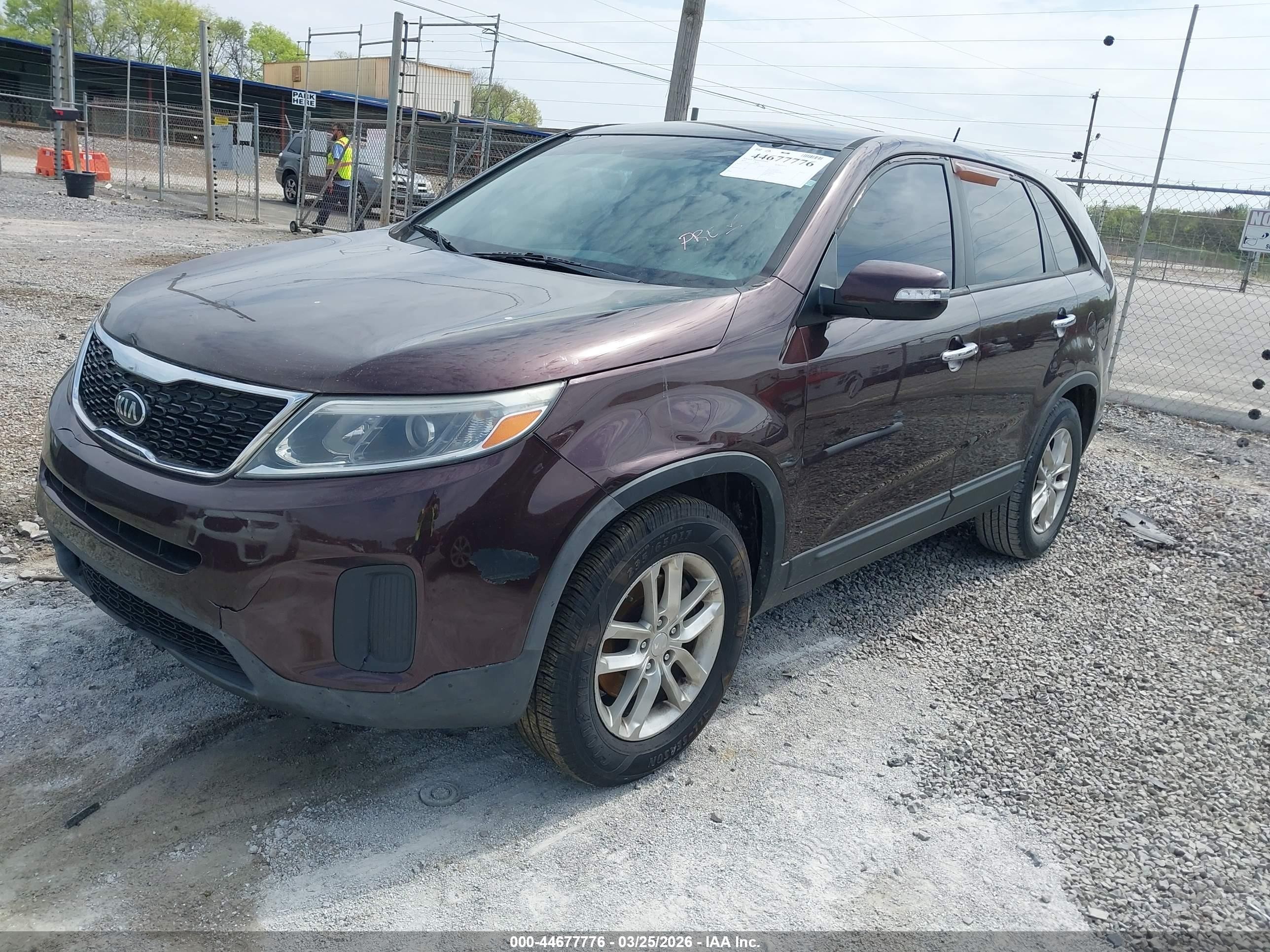 2015 Kia Sorento Lx Maroon vin: 5XYKT3A61FG655534
