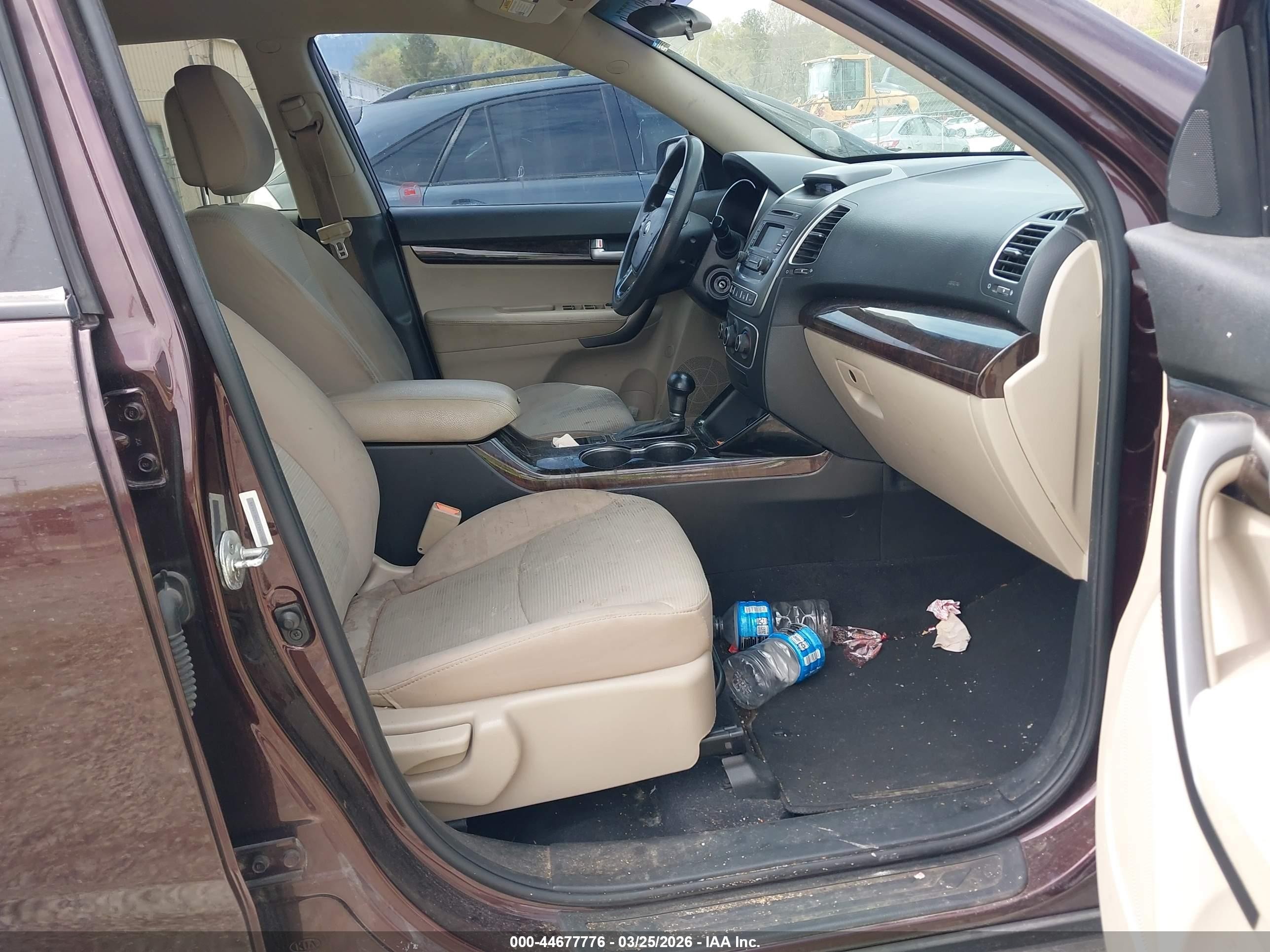 2015 Kia Sorento Lx Maroon vin: 5XYKT3A61FG655534