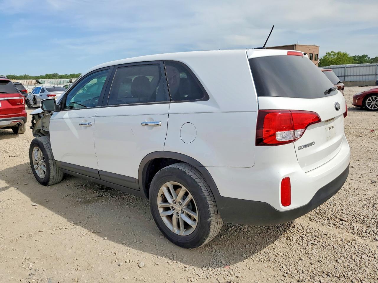 2015 Kia Sorento Lx White vin: 5XYKT3A61FG661463