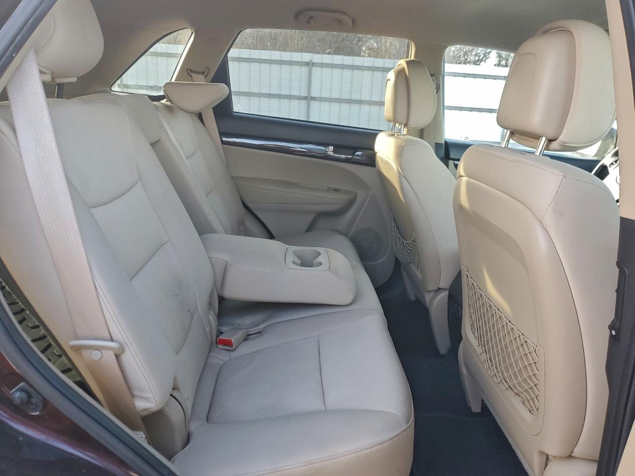 2012 Kia Sorento Base Burgundy vin: 5XYKT3A62CG226768