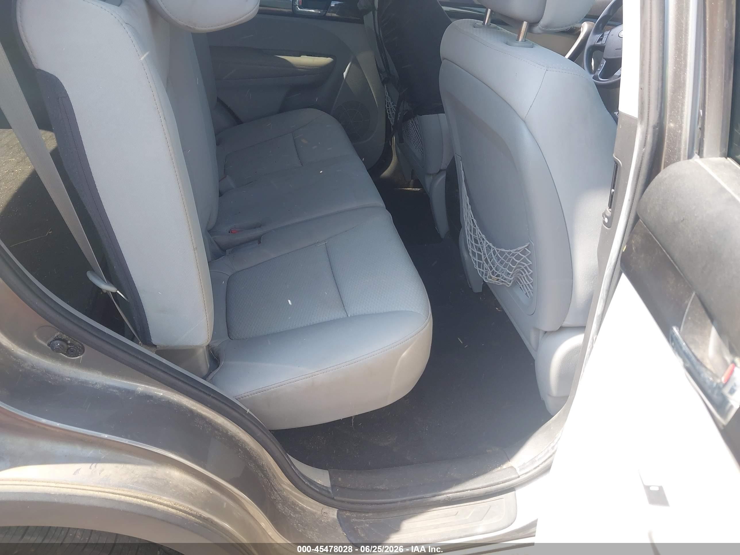 2013 Kia Sorento Lx Gray vin: 5XYKT3A62DG341484