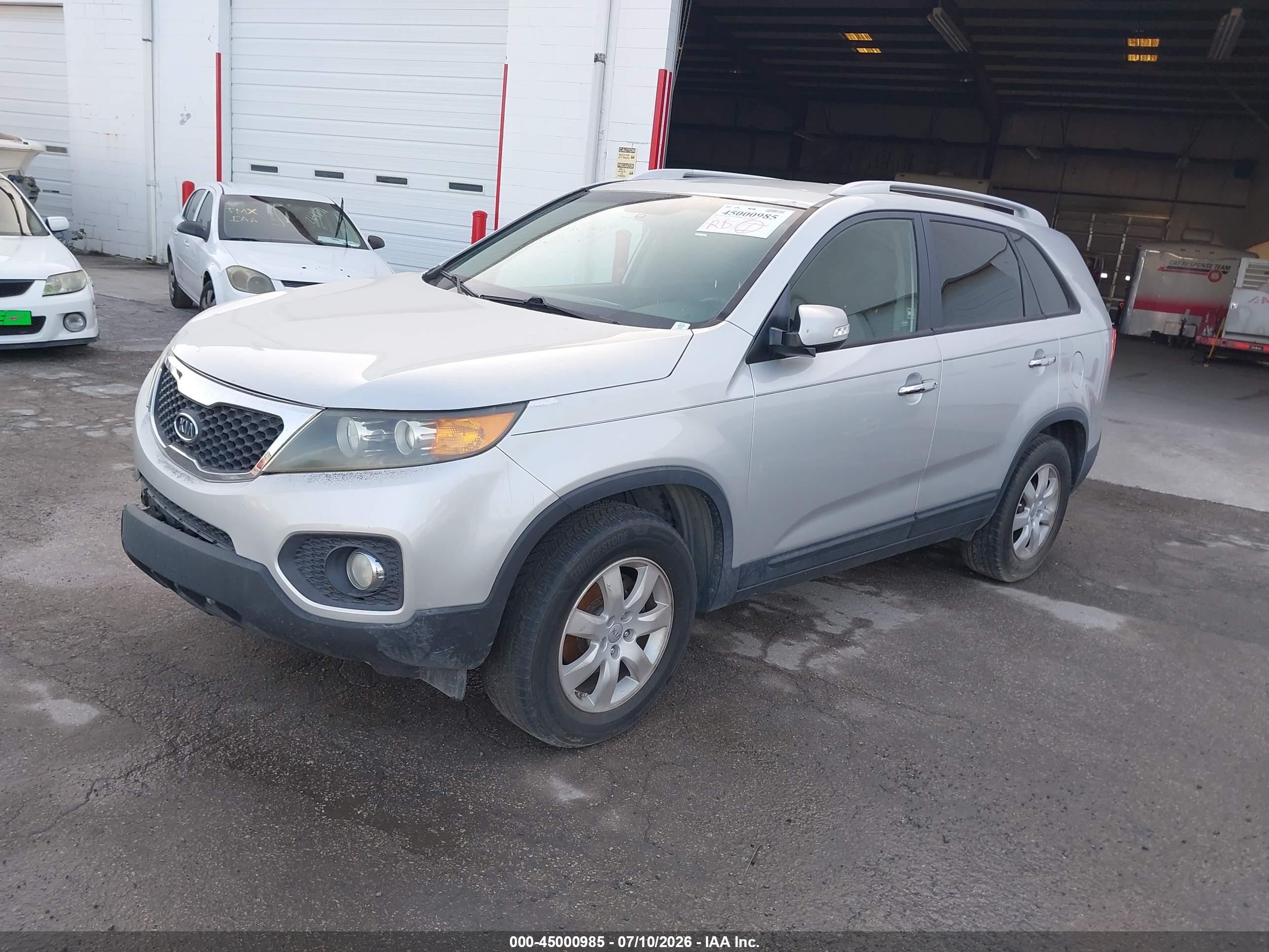 2013 Kia Sorento Lx Silver vin: 5XYKT3A62DG381354