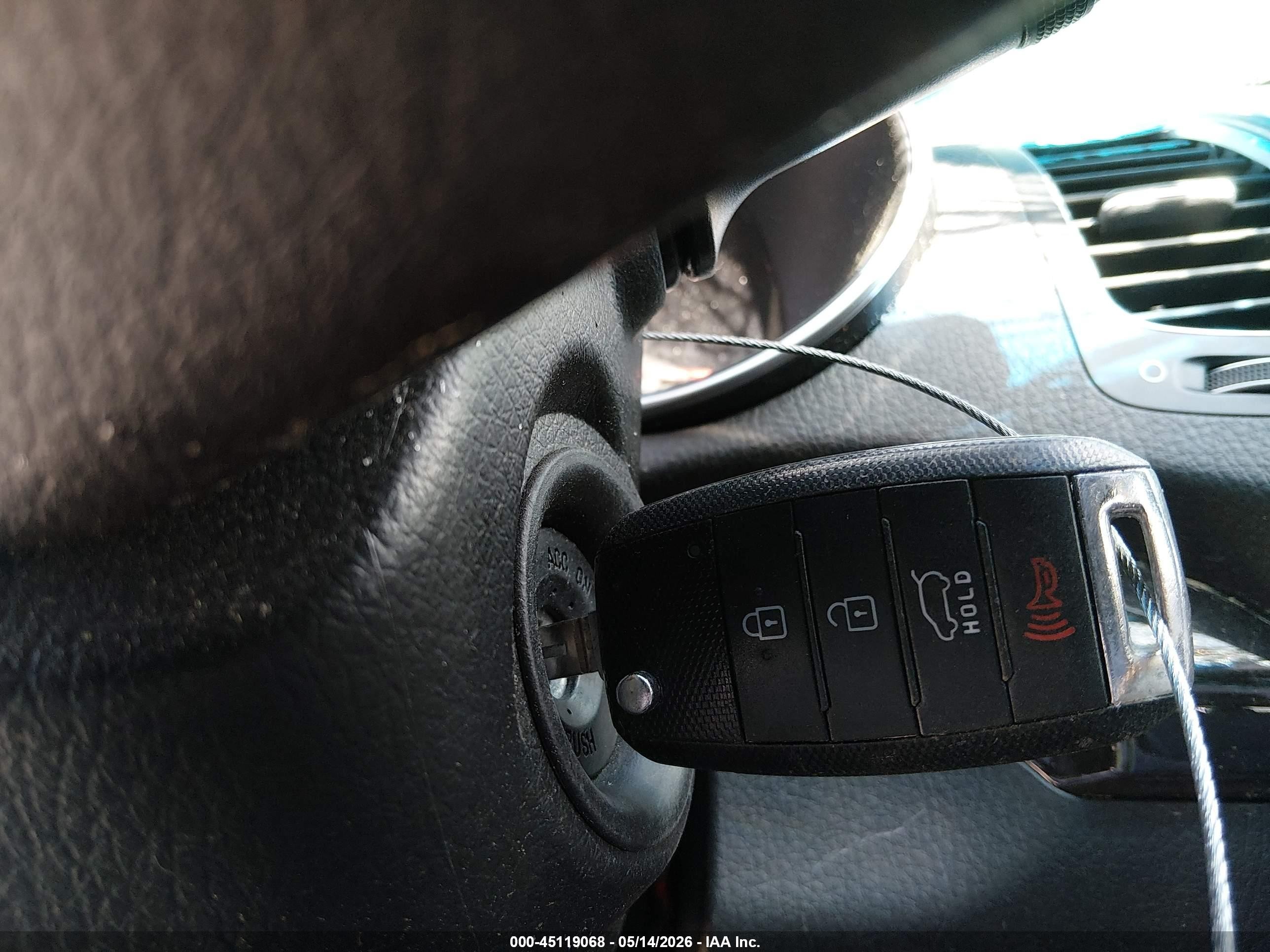 2014 Kia Sorento Lx Red vin: 5XYKT3A62EG454983