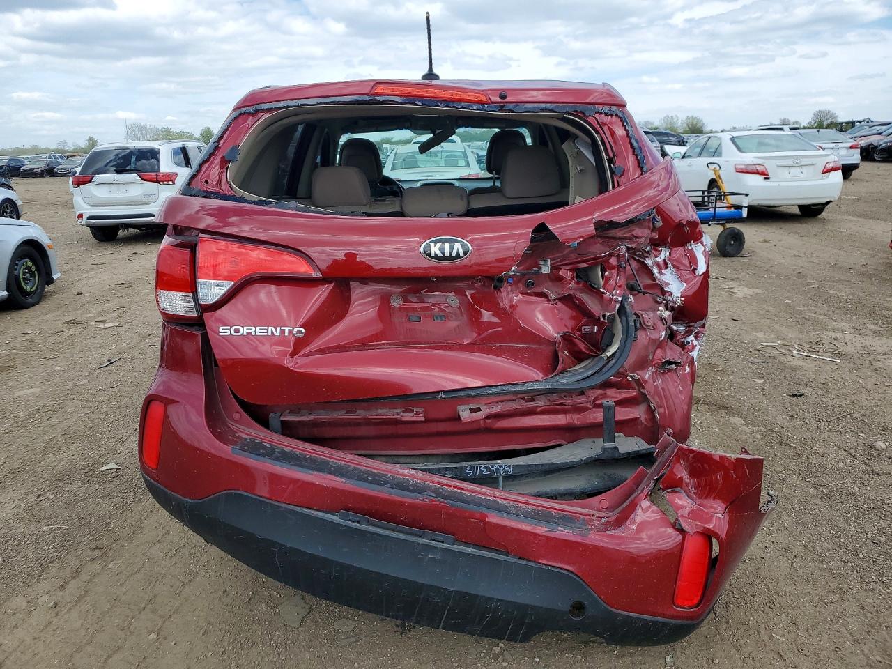 2014 Kia Sorento Lx Red vin: 5XYKT3A62EG512946