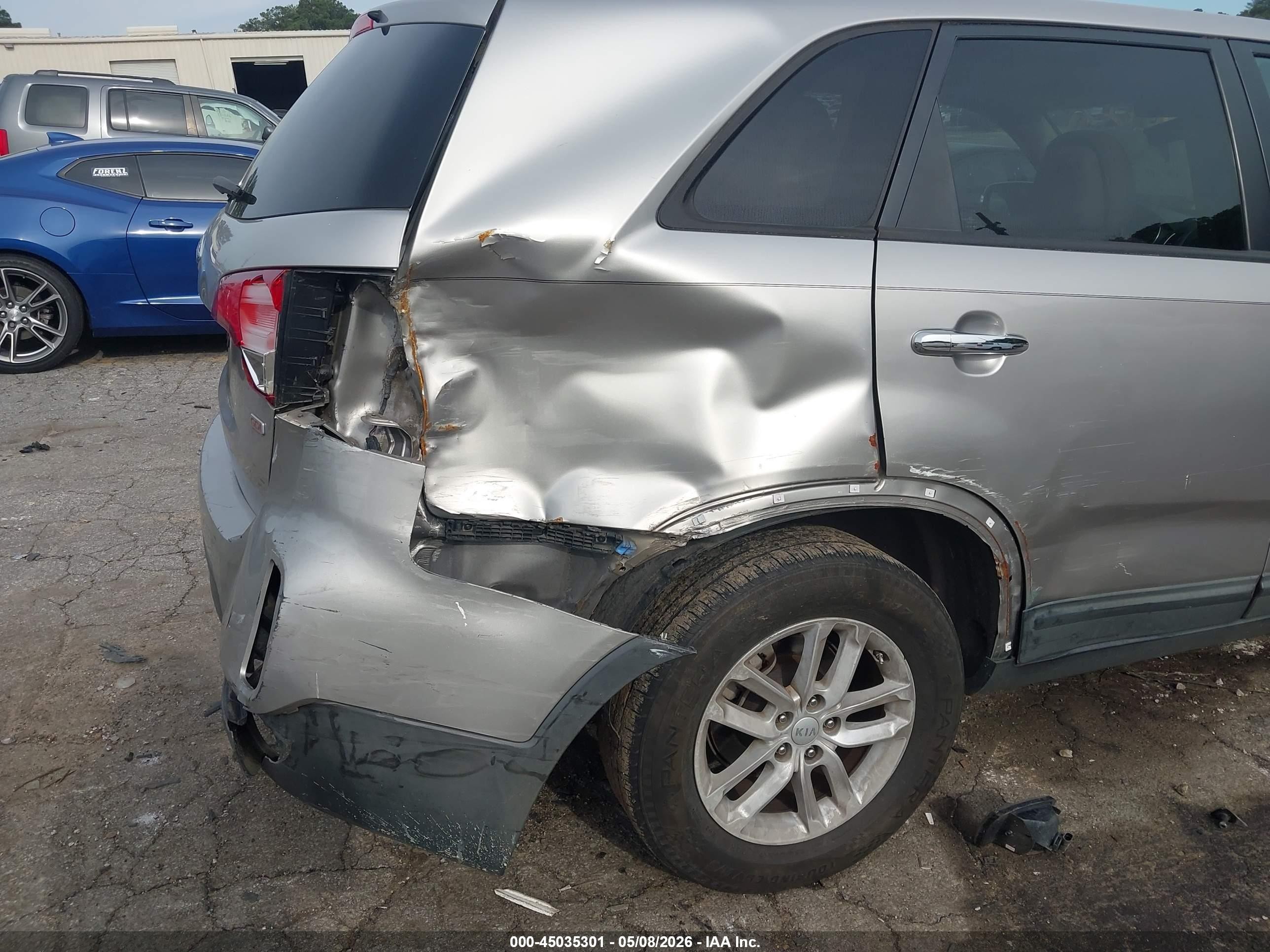 2014 Kia Sorento Lx Silver vin: 5XYKT3A62EG537314