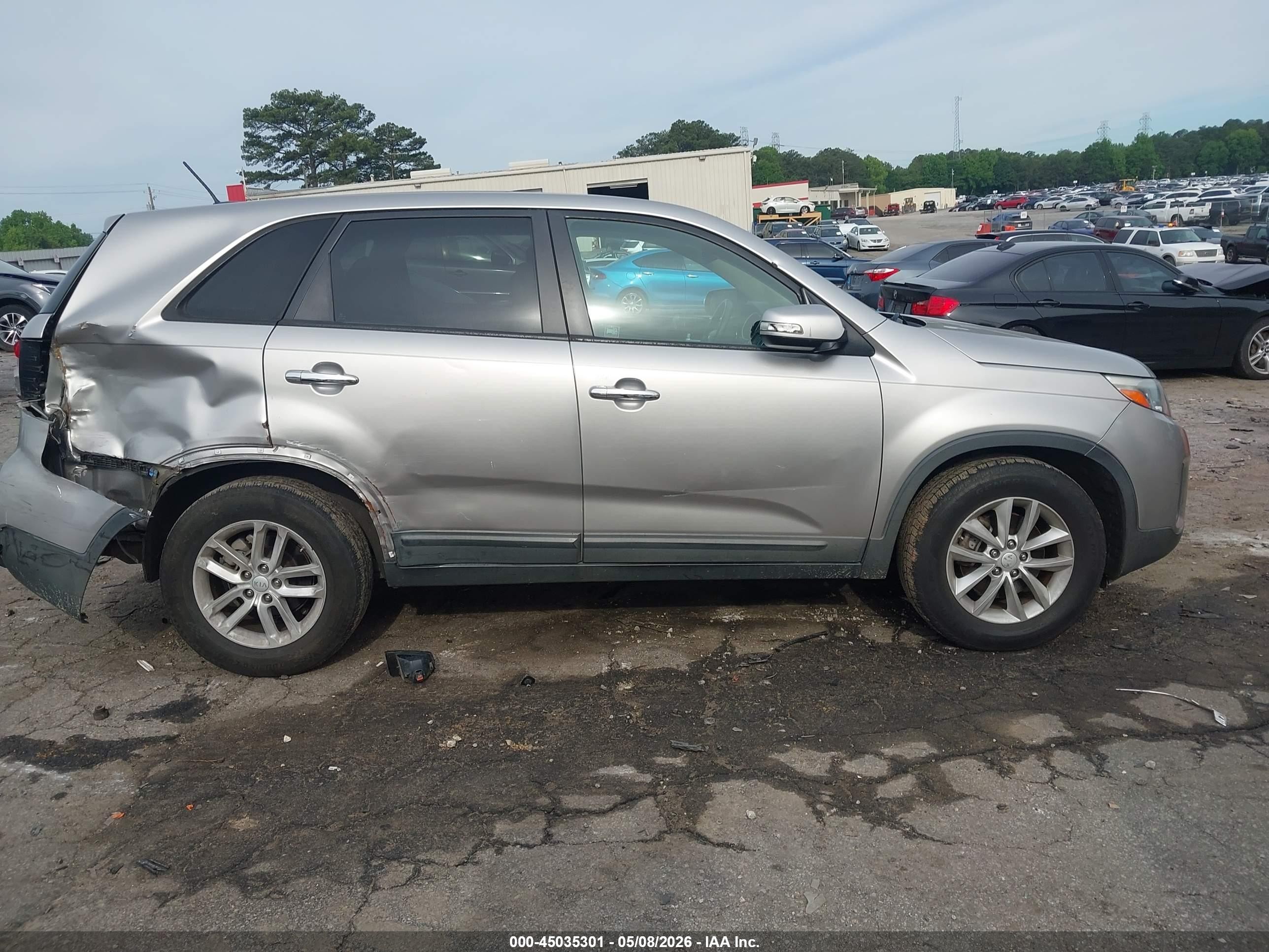 2014 Kia Sorento Lx Silver vin: 5XYKT3A62EG537314
