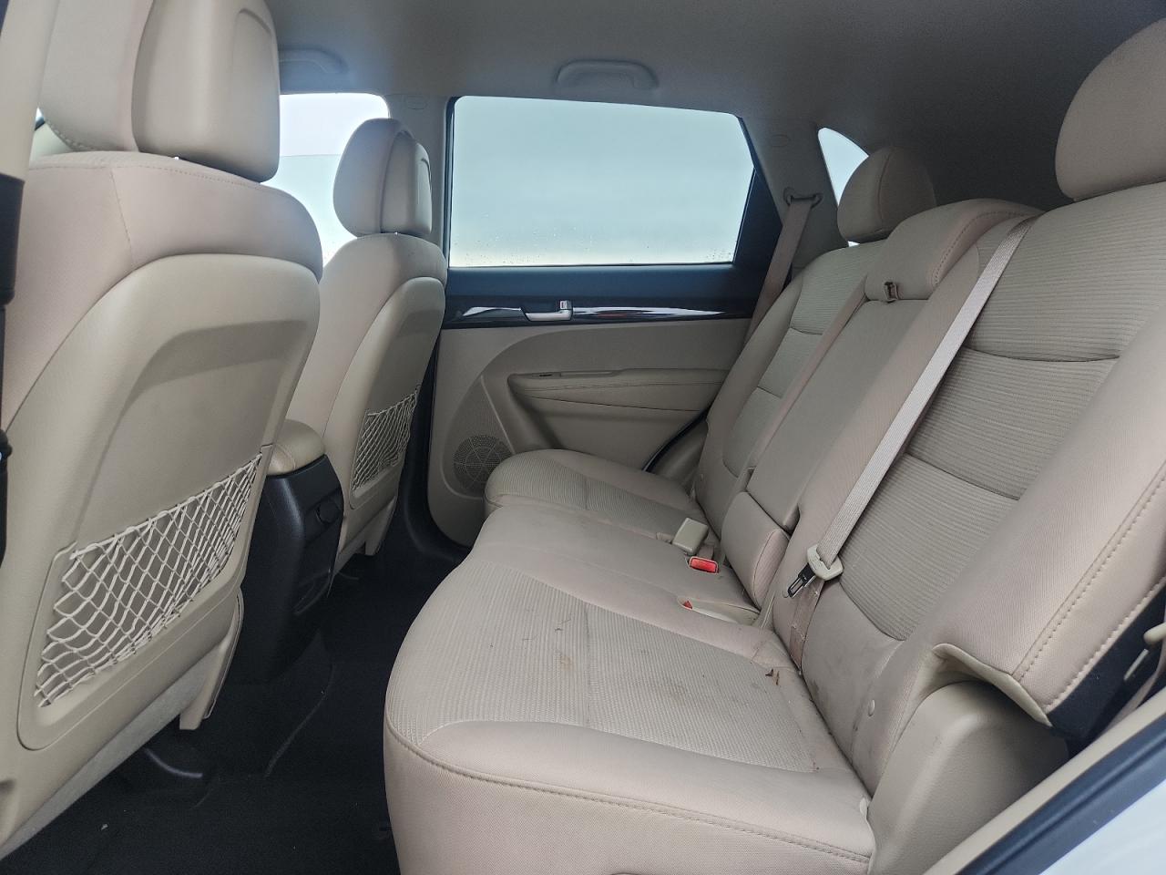 2015 Kia Sorento Lx White vin: 5XYKT3A62FG551506