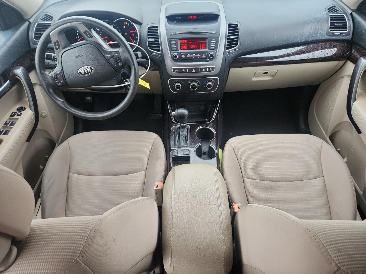 2015 Kia Sorento Lx White vin: 5XYKT3A62FG551506