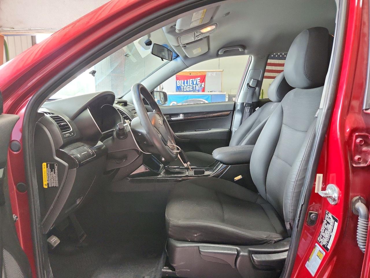 2015 Kia Sorento Lx Burgundy vin: 5XYKT3A62FG616144
