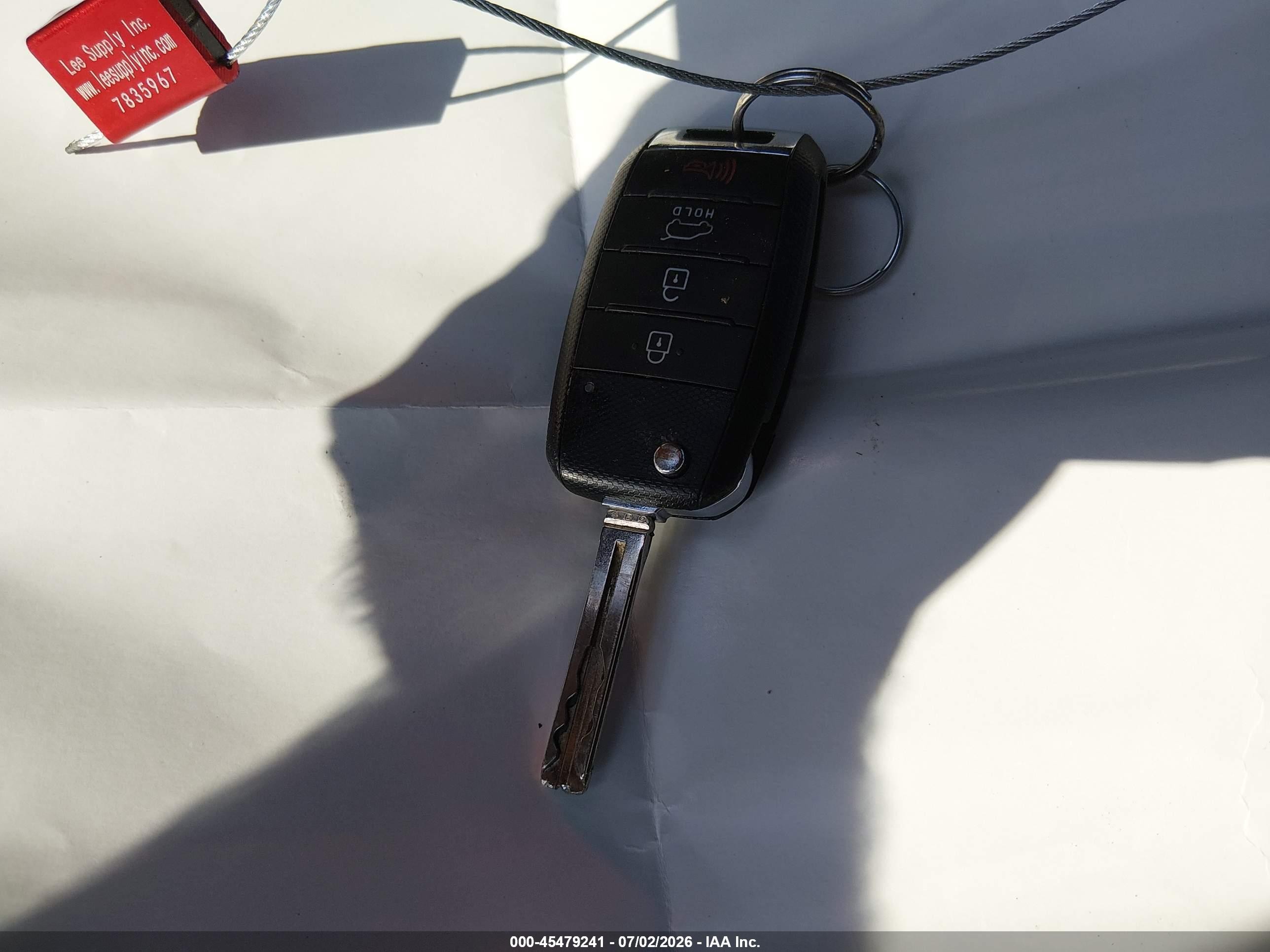 2015 Kia Sorento Lx Серебряный vin: 5XYKT3A62FG629007
