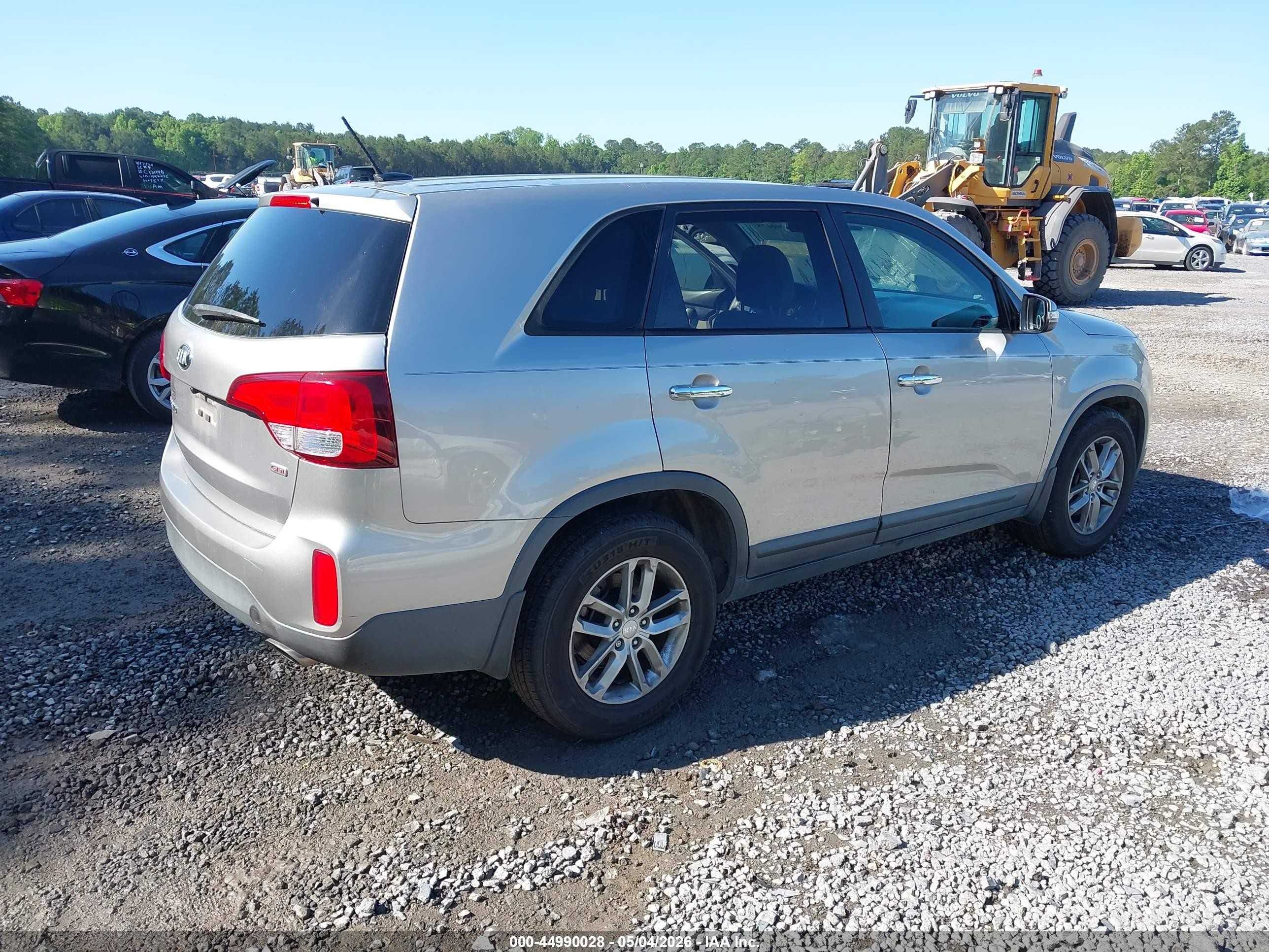 2015 Kia Sorento Lx White vin: 5XYKT3A62FG660659