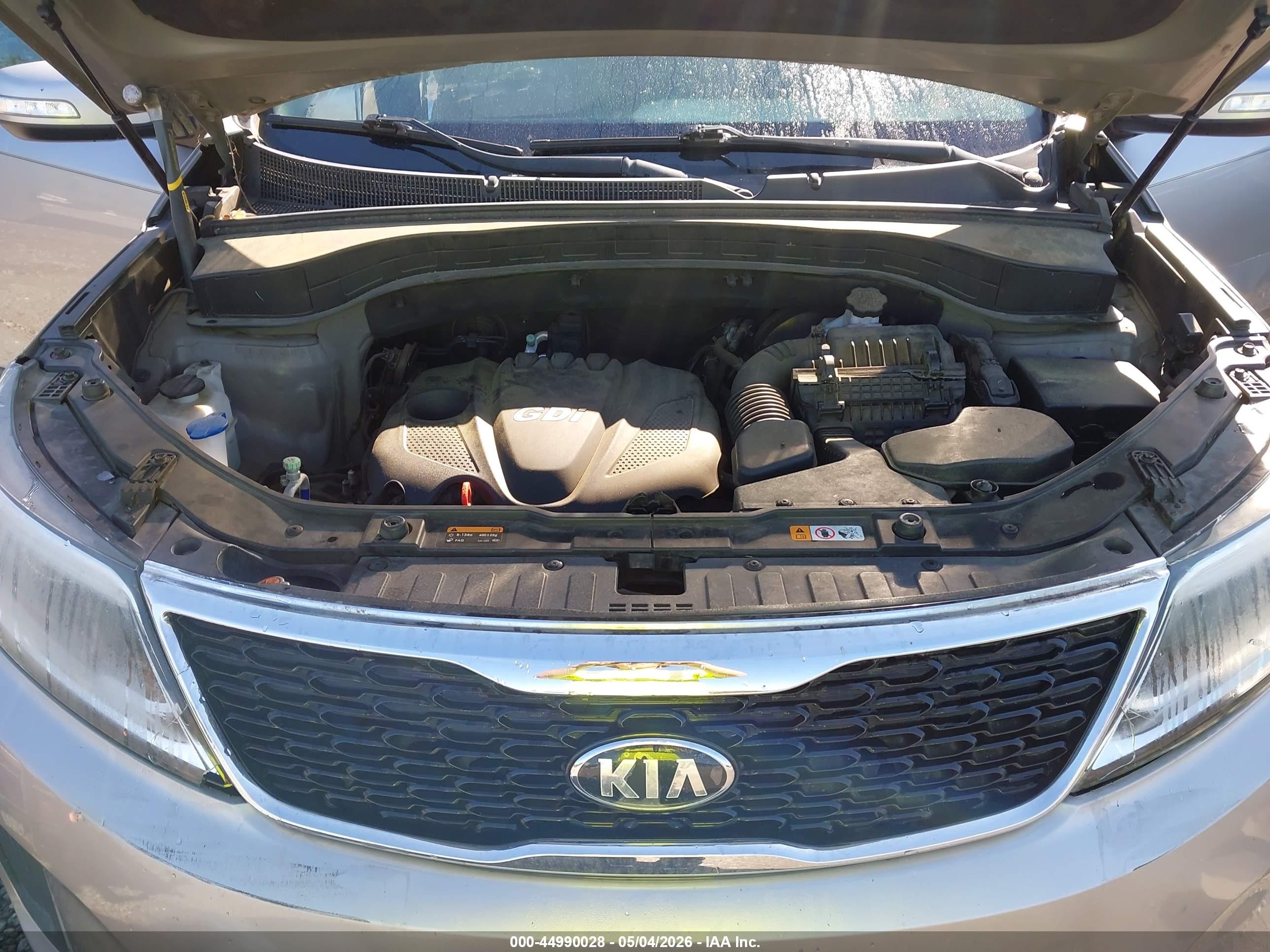 2015 Kia Sorento Lx White vin: 5XYKT3A62FG660659
