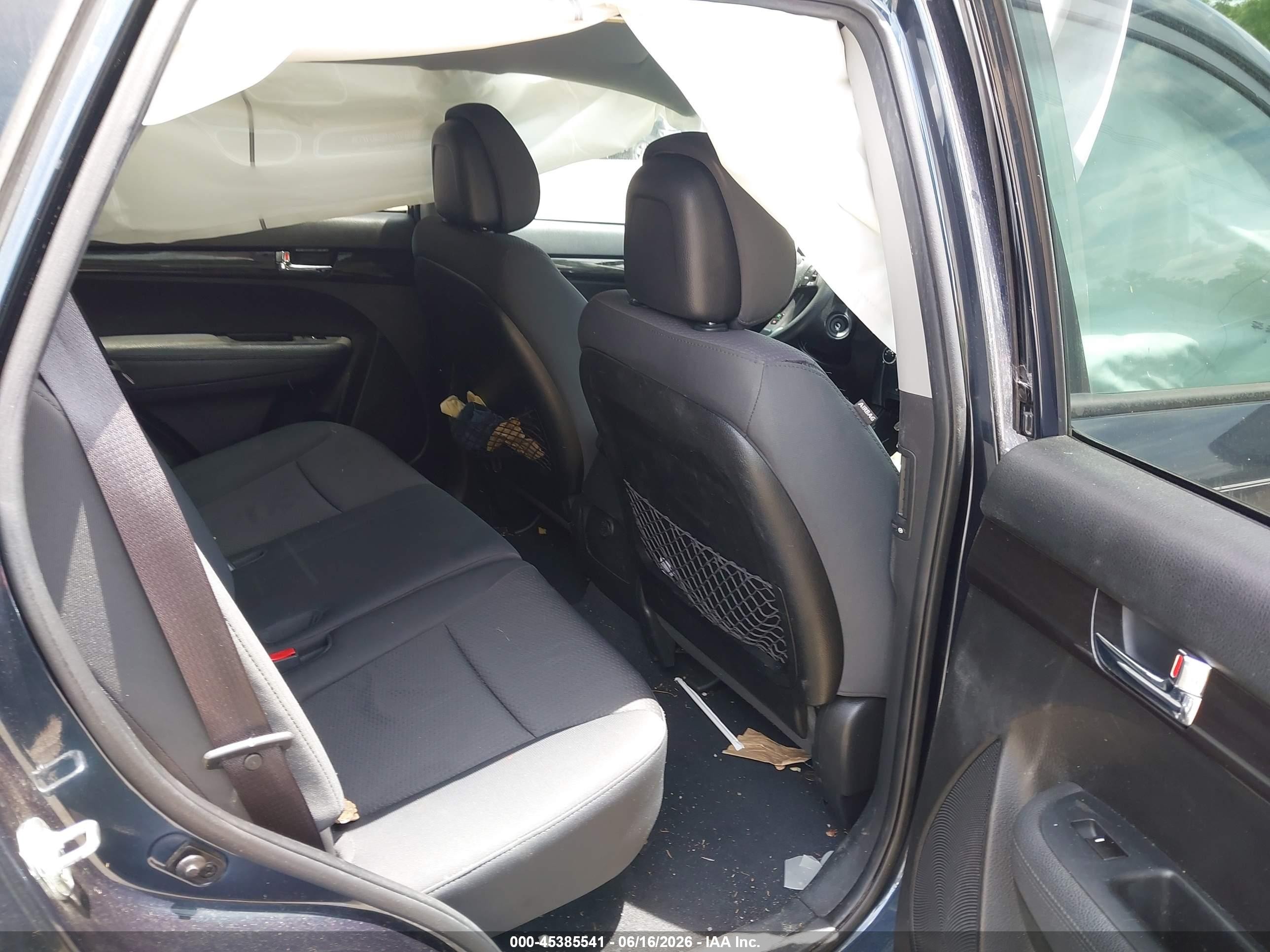2012 Kia Sorento Lx Black vin: 5XYKT3A63CG230845