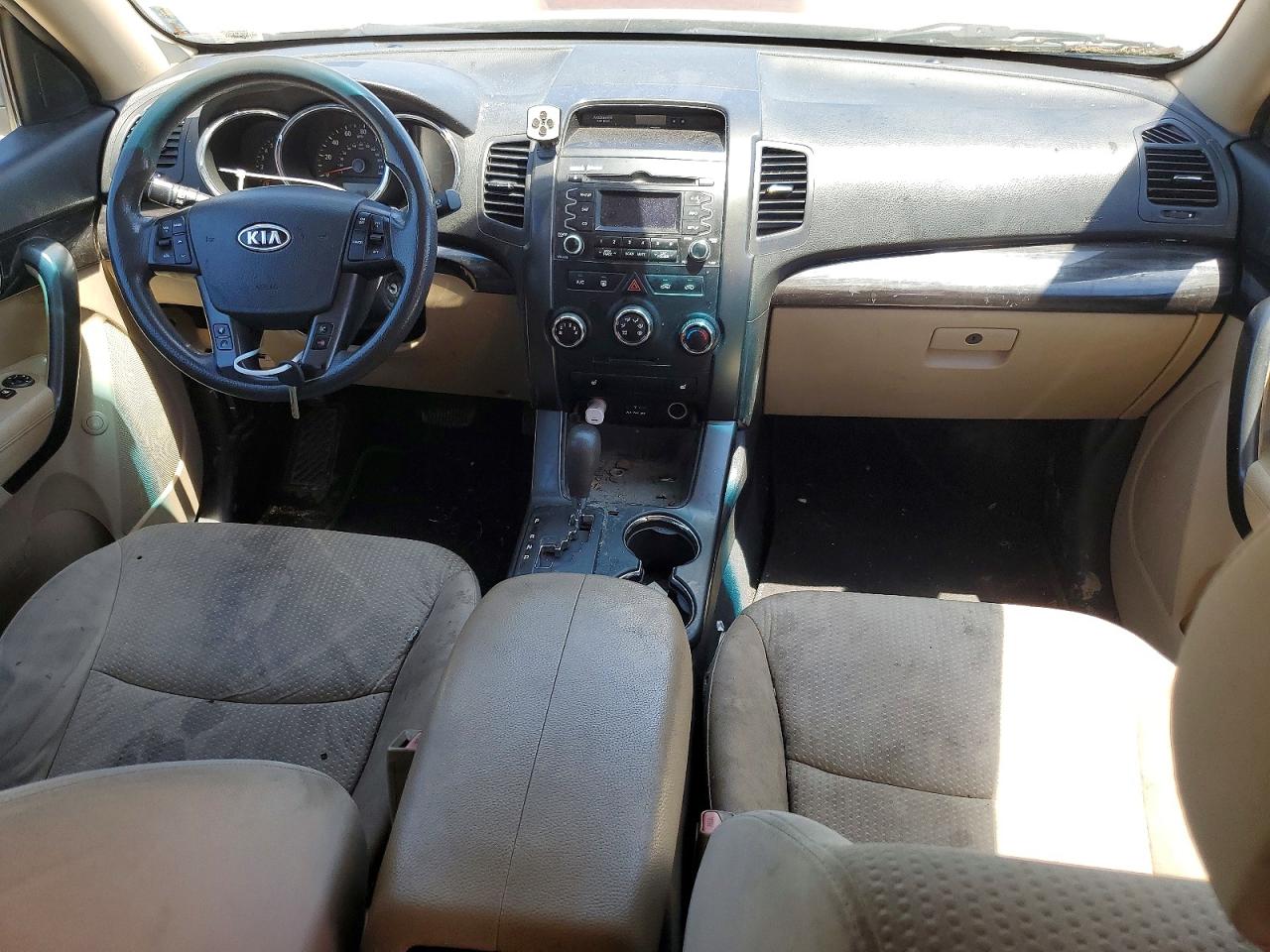 2012 Kia Sorento Lx Темно-бордовый vin: 5XYKT3A63CG248598