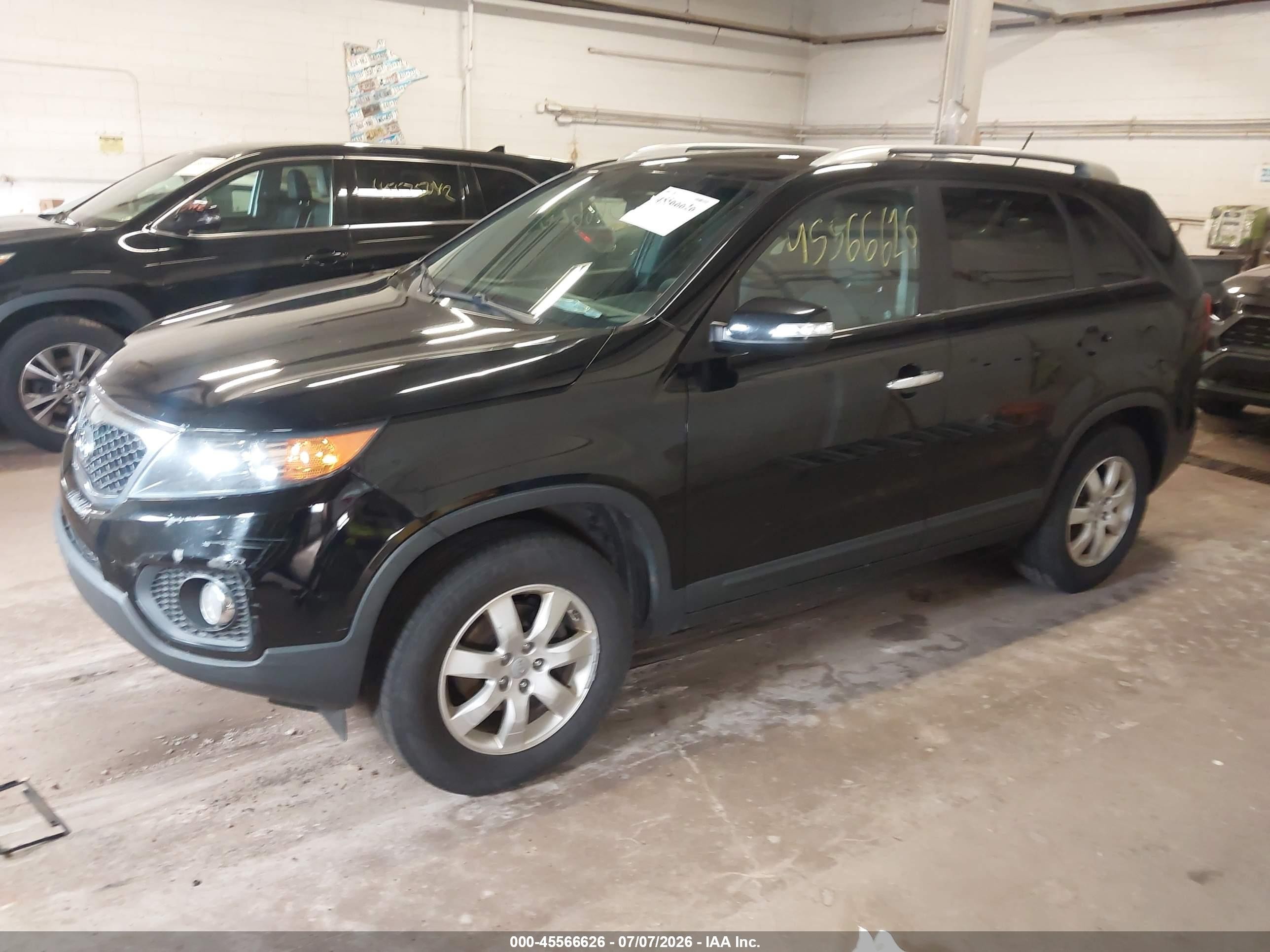 2012 Kia Sorento Lx Черный vin: 5XYKT3A63CG254109