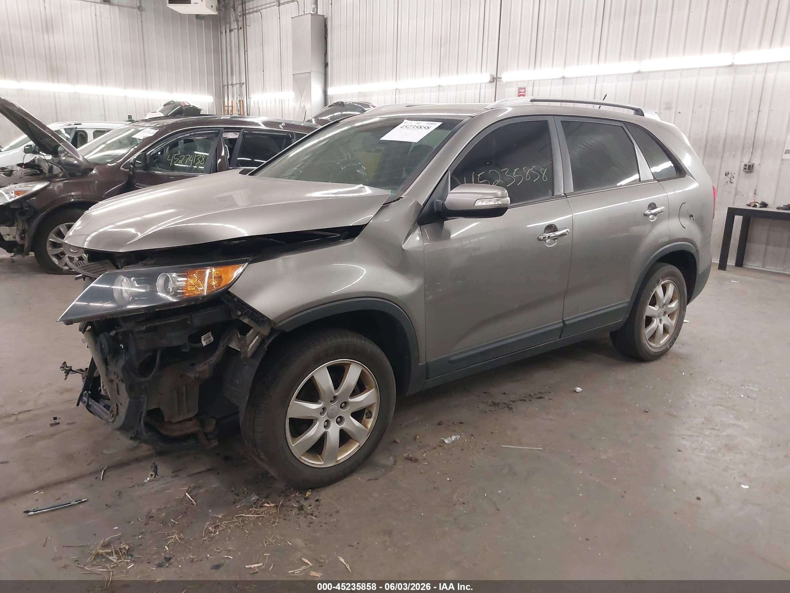 2012 Kia Sorento Lx Gray vin: 5XYKT3A63CG302093