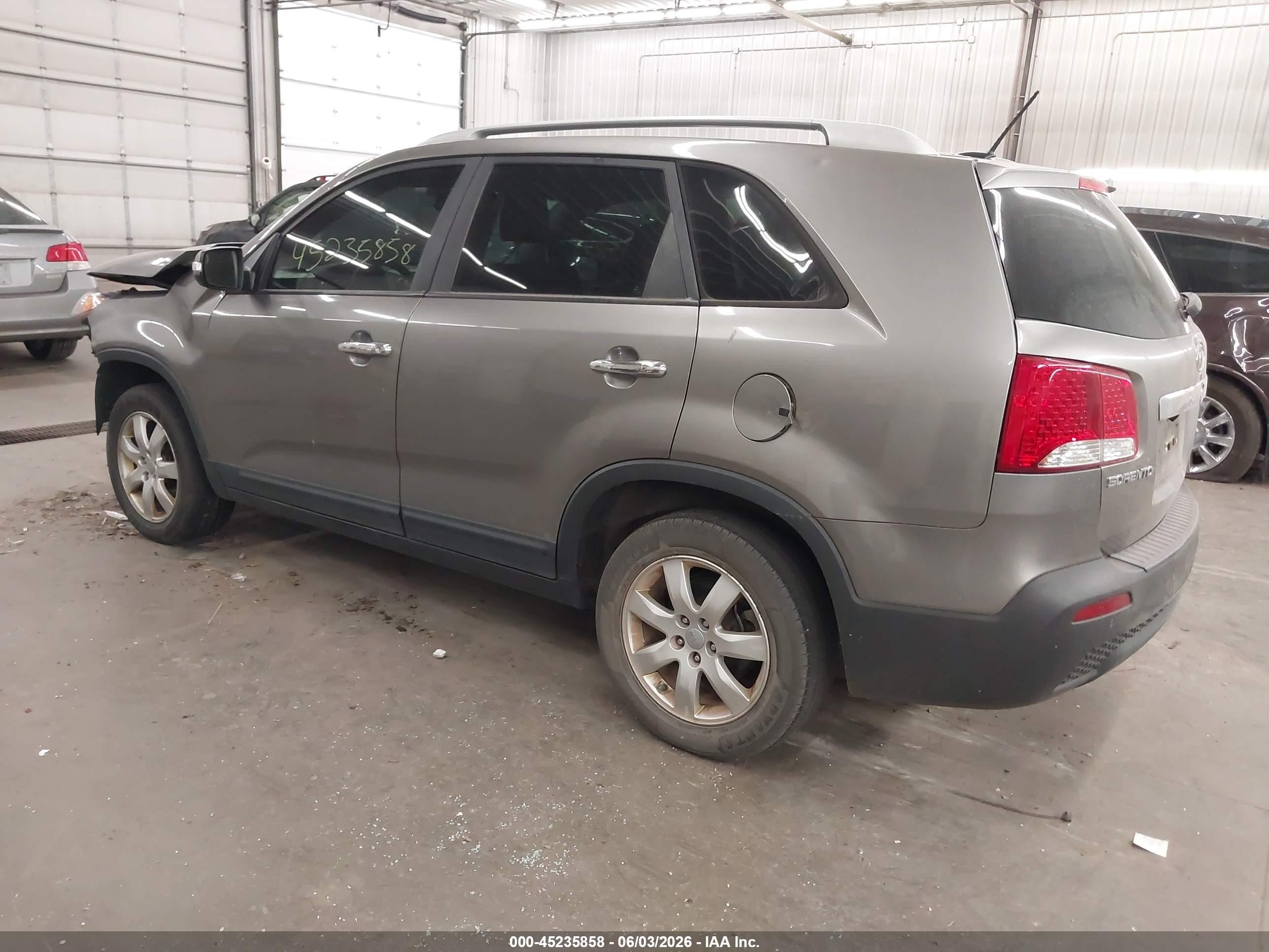 2012 Kia Sorento Lx Gray vin: 5XYKT3A63CG302093