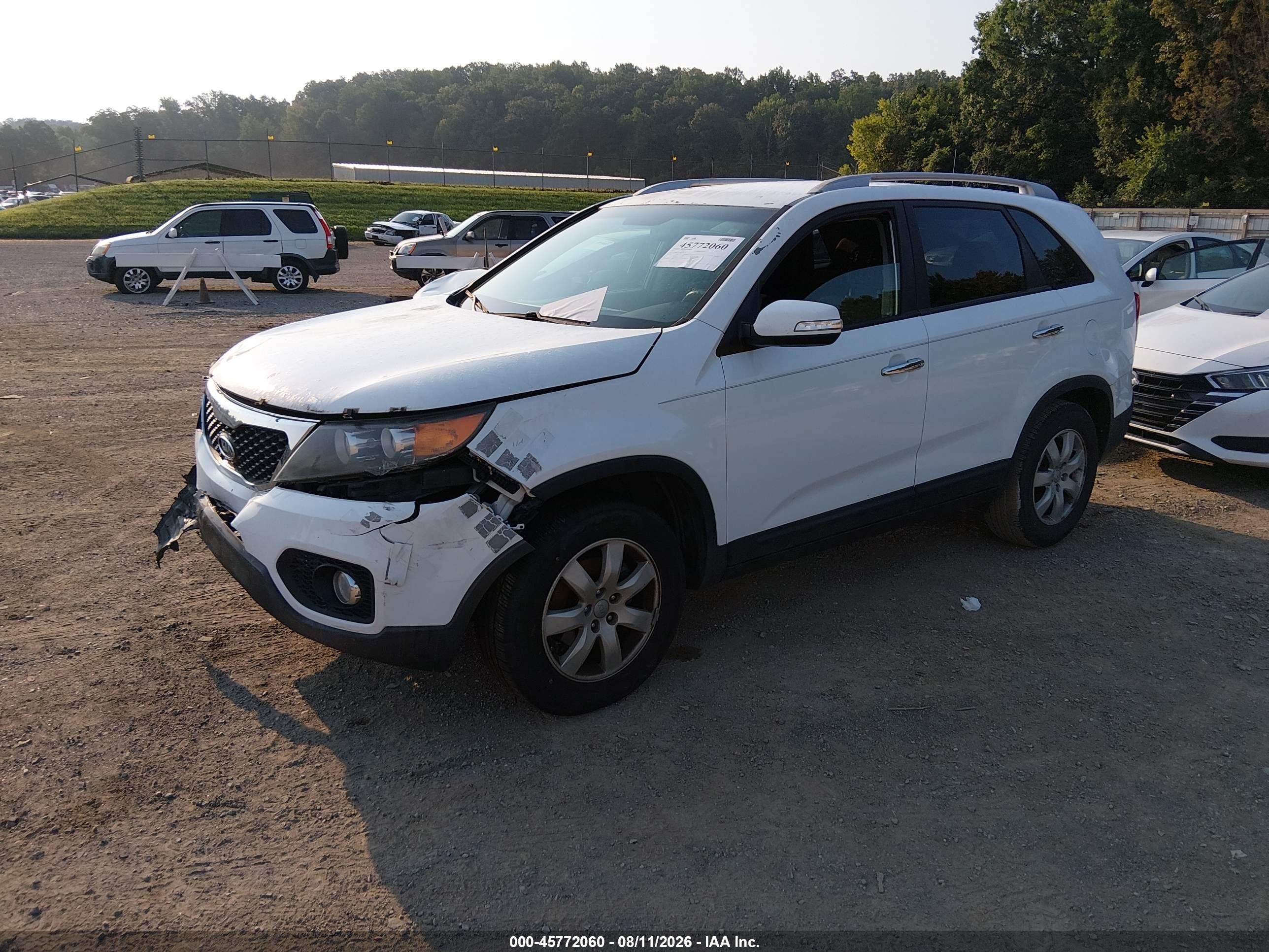 2013 Kia Sorento Lx Белый vin: 5XYKT3A63DG384019