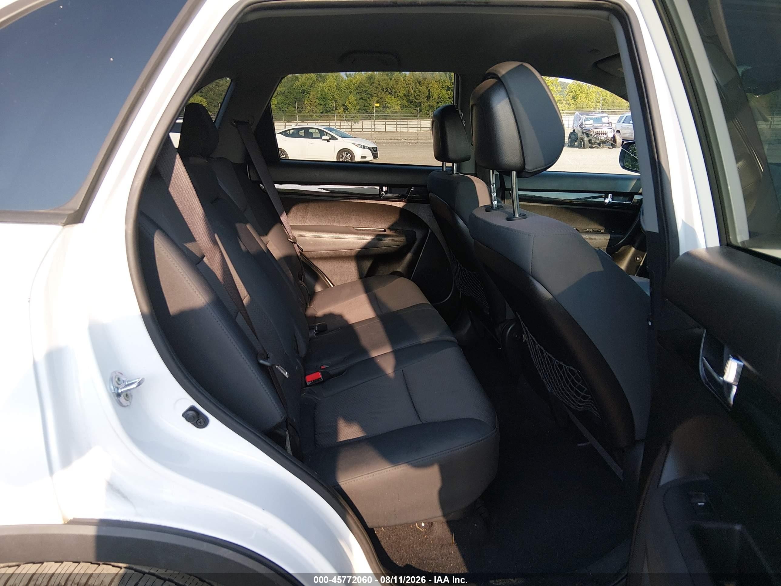 2013 Kia Sorento Lx Белый vin: 5XYKT3A63DG384019