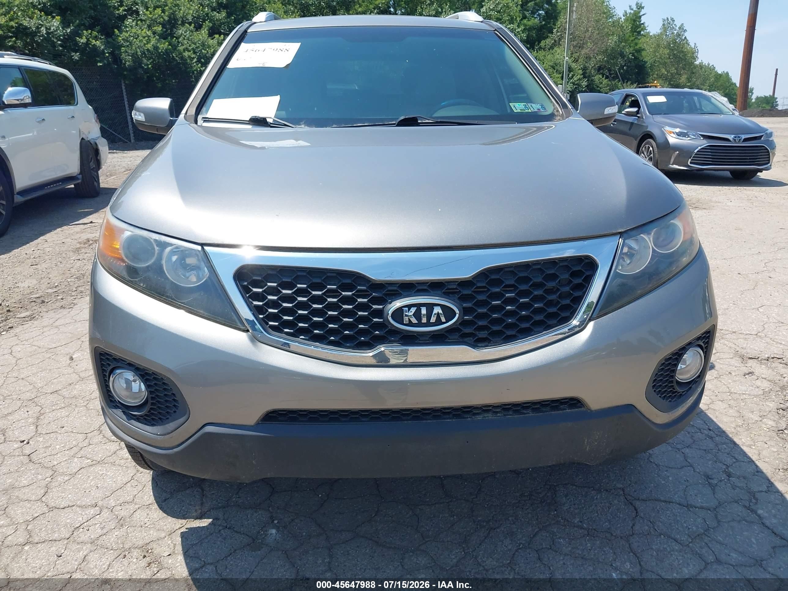2013 Kia Sorento Lx Gray vin: 5XYKT3A63DG385526